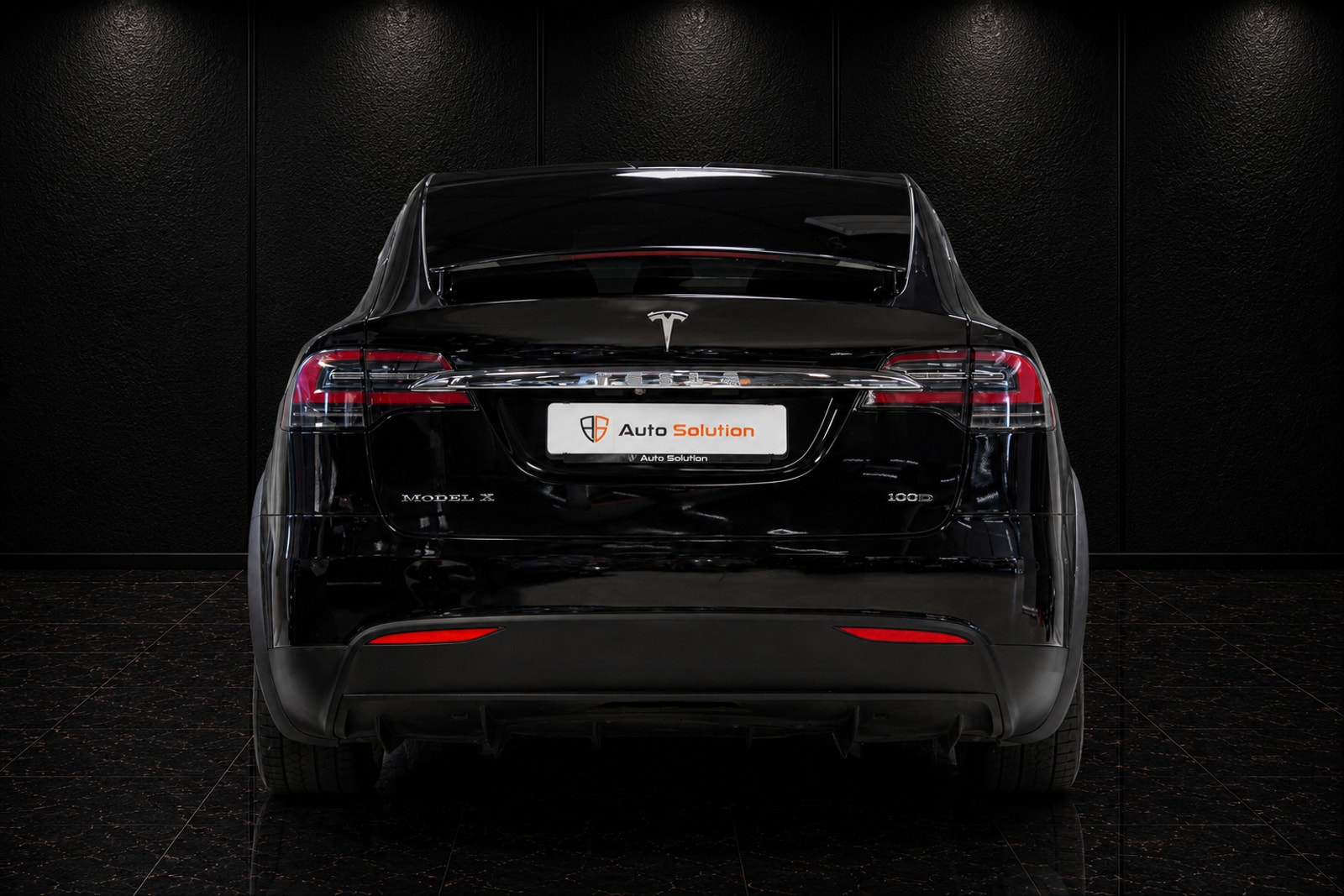 Tesla Model X 100D, 423ps, 2017