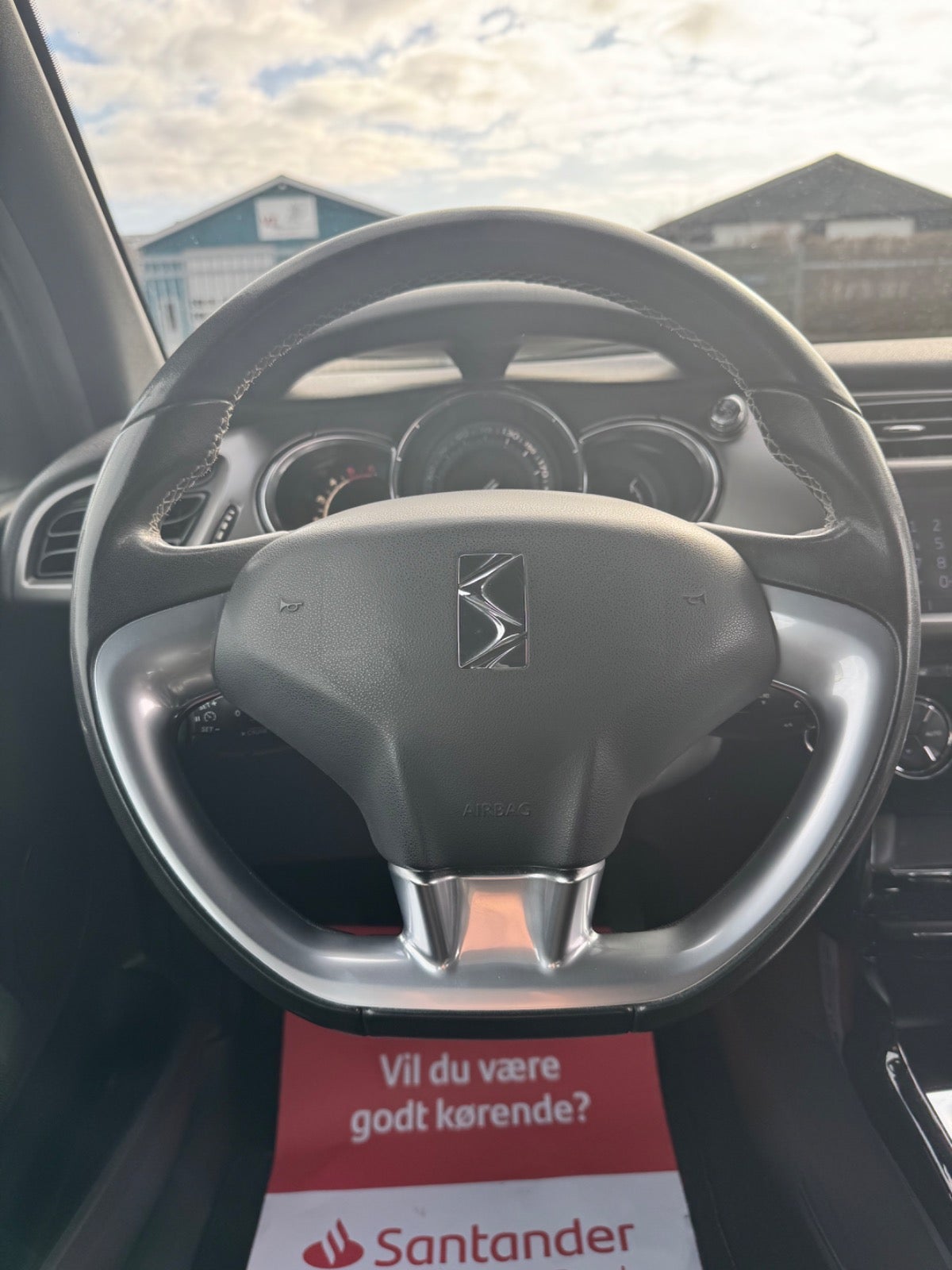 DS 3 1.6 BlueHDi Manual, 5-trins, 99ps, 2018