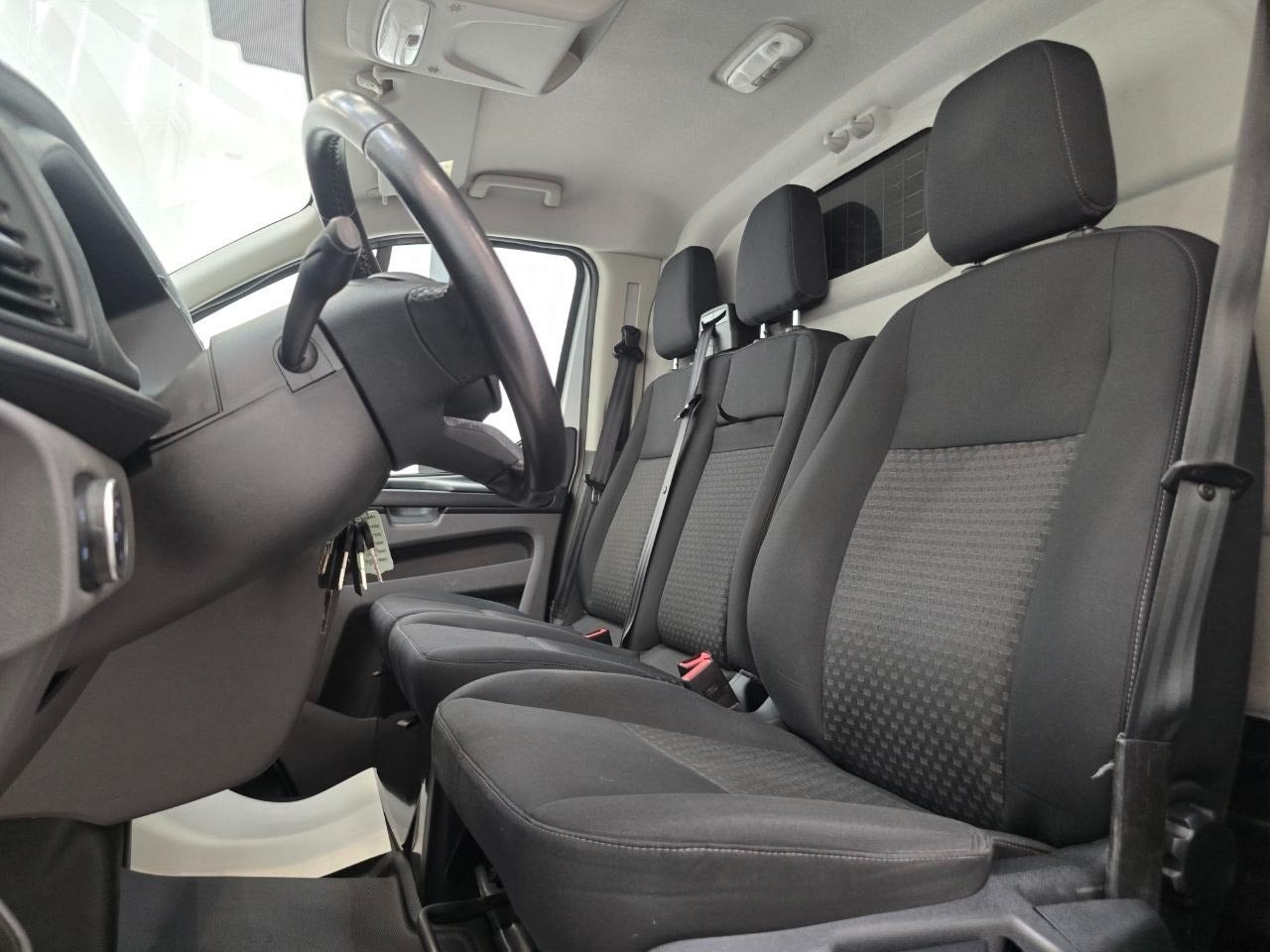 Ford Transit Custom 320 2.0 EcoBlue Manual, 6-trins, 130ps, 2021