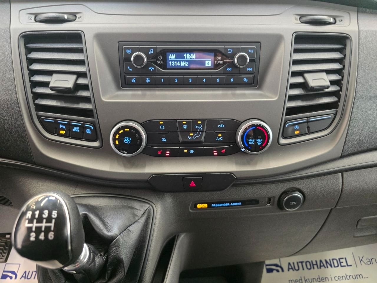 Ford Transit Custom 320 2.0 EcoBlue Manual, 6-trins, 130ps, 2021