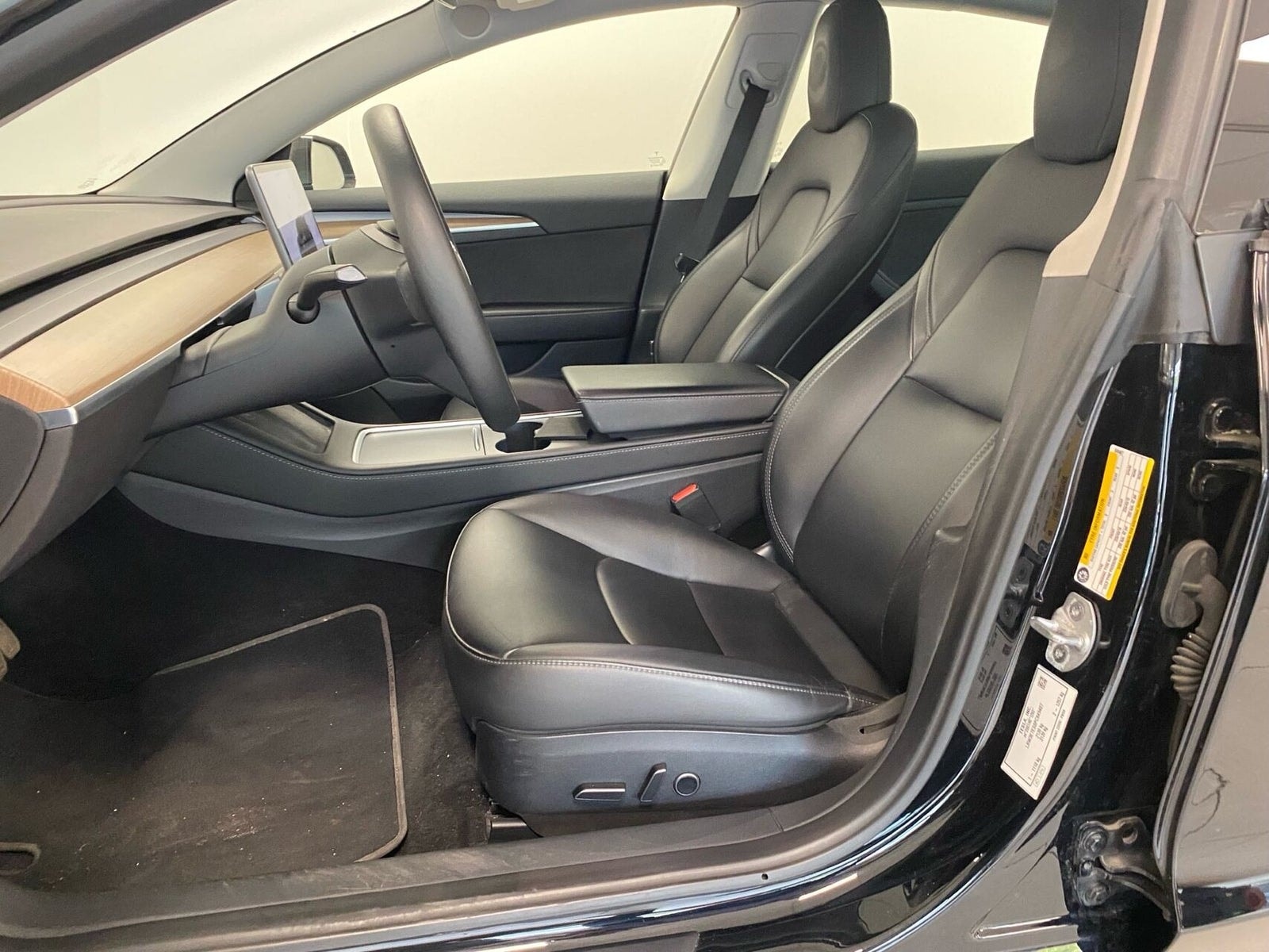 Tesla Model 3 Long Range, 283ps, 2023