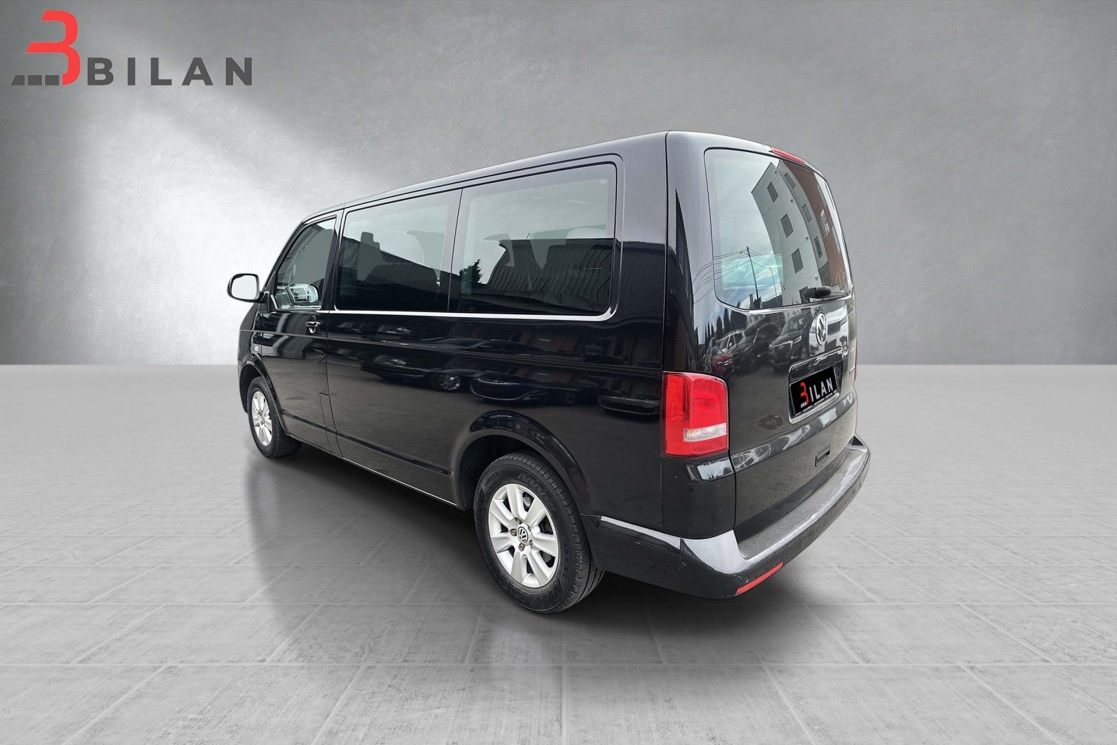 Volkswagen Multivan 2.0 TDI BMT Manual, 114hp, 2013