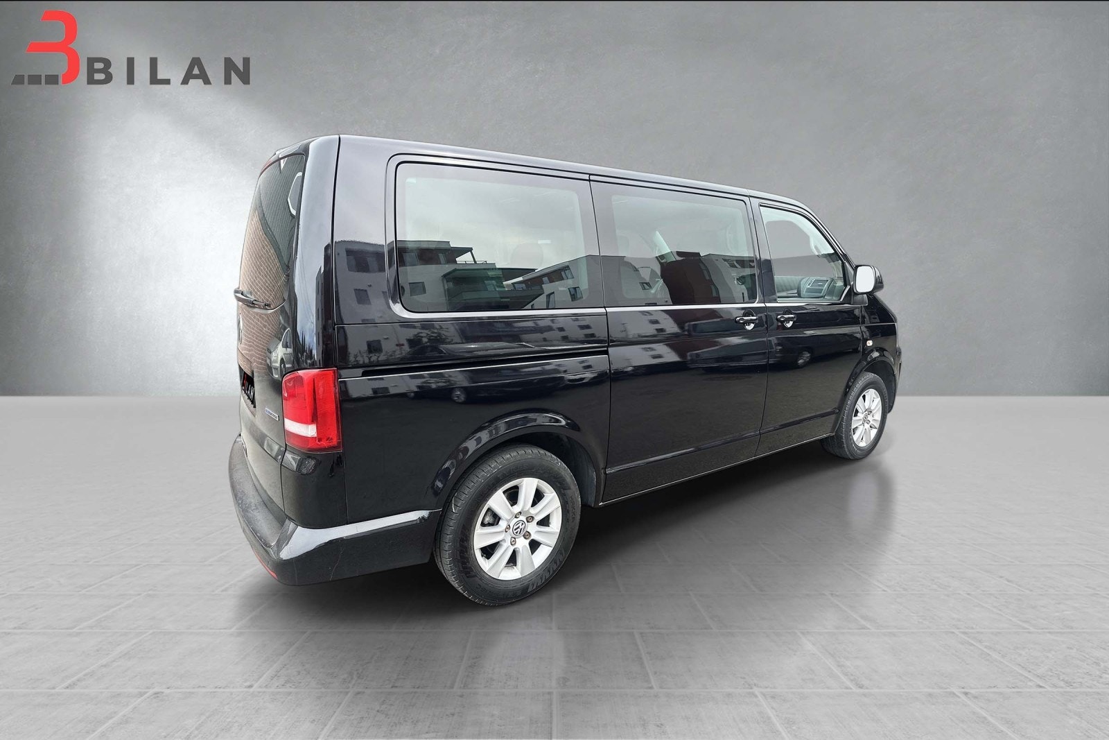 Volkswagen Multivan 2.0 TDI BMT Manual, 114hp, 2013