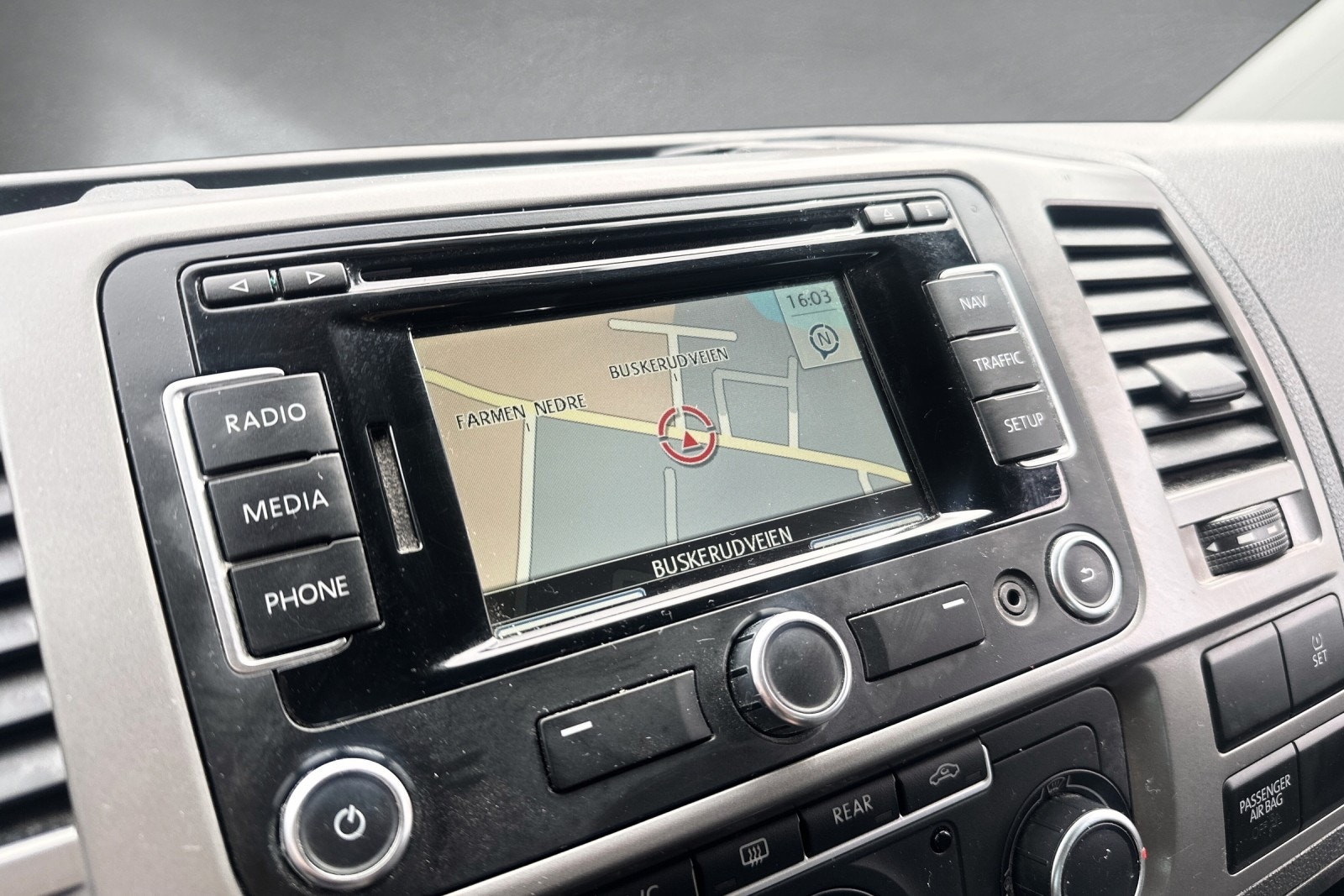 Volkswagen Multivan 2.0 TDI BMT Manual, 114hp, 2013