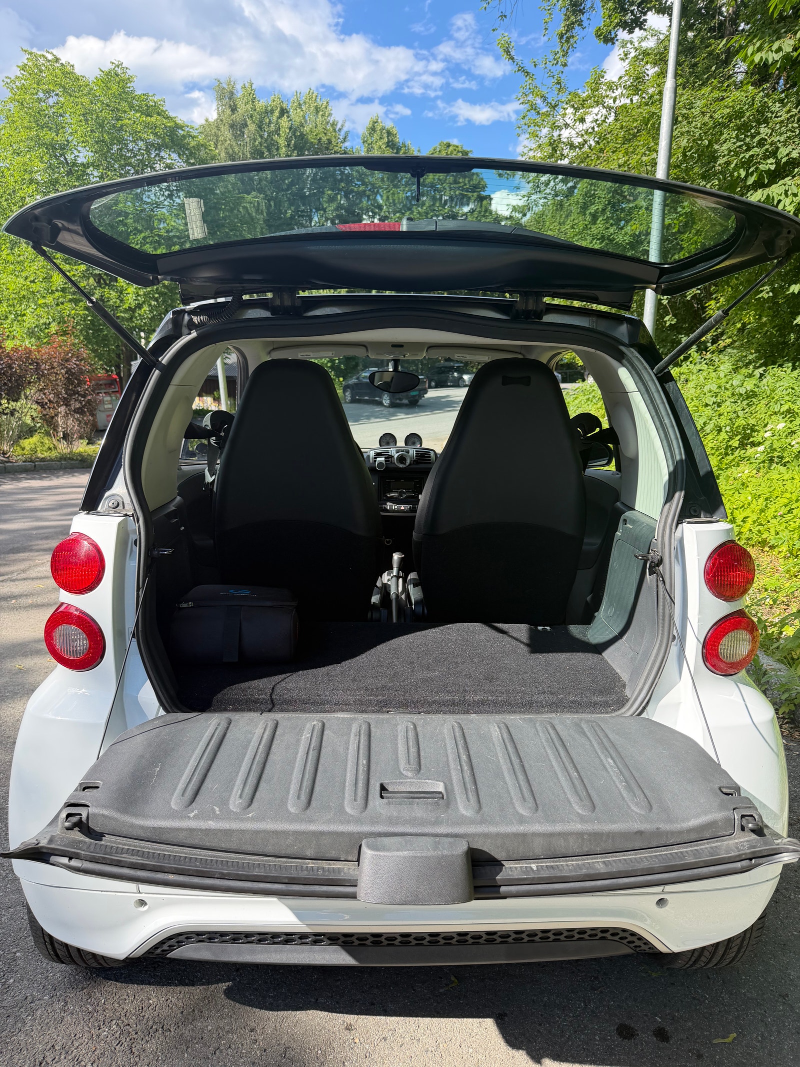 Smart fortwo electric drive 17.6 kWh, 75ps, 2015