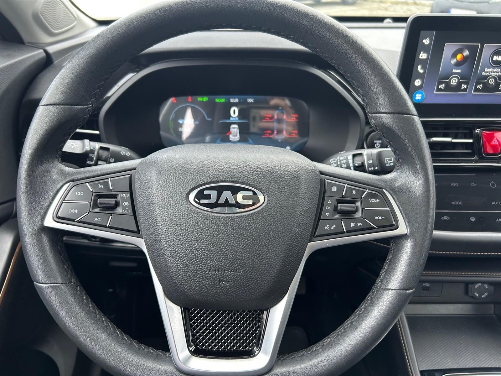JAC e-JS4, 193hp, 2022