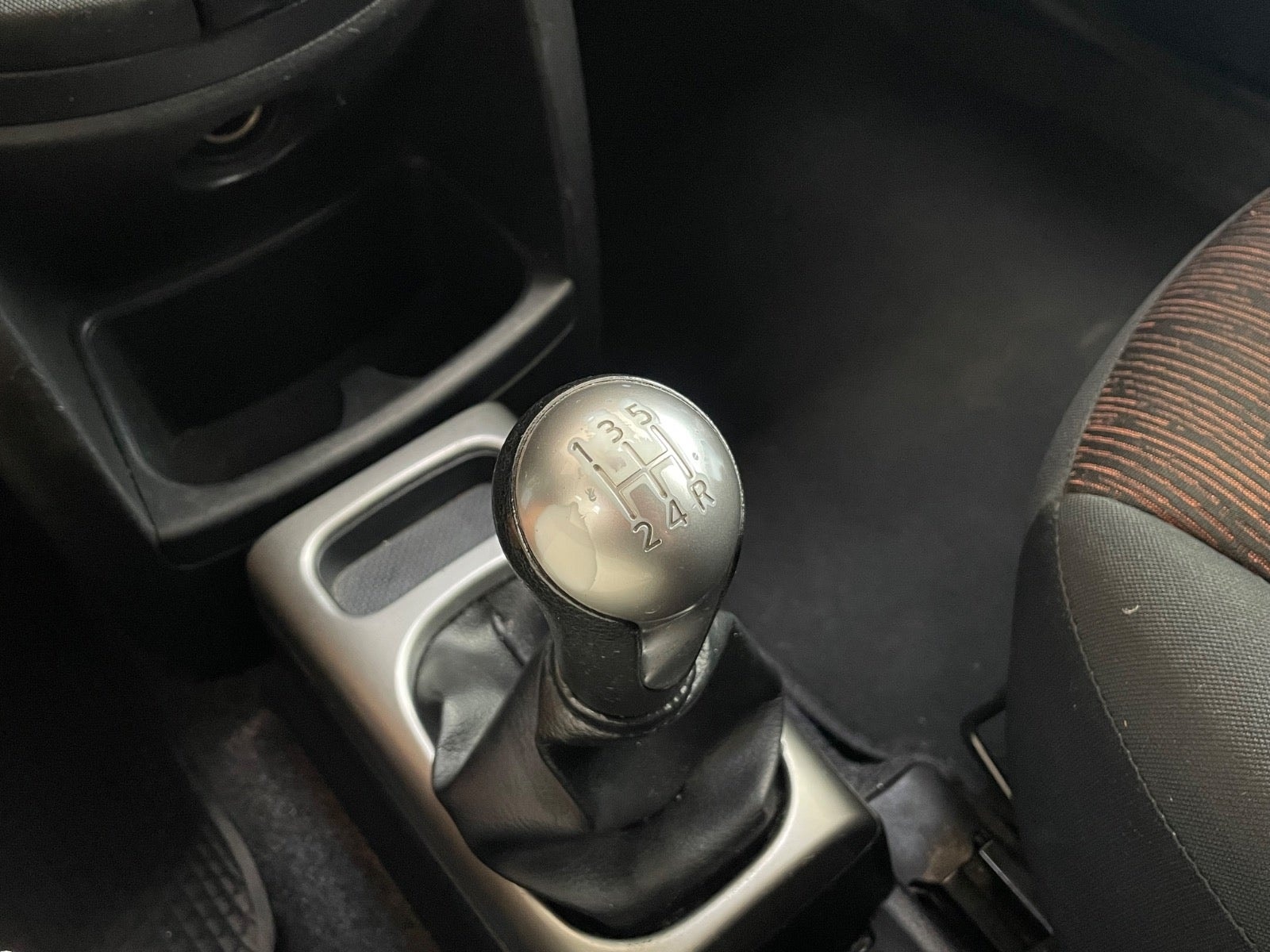 Nissan Note 1.6 Automatic, 4-trinn, 110hk, 2011