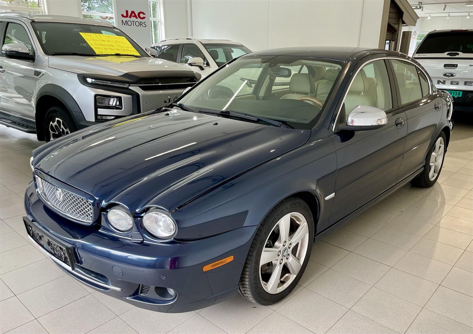 Jaguar X-Type 2.2 DPF Automatic, 145hp, 2009