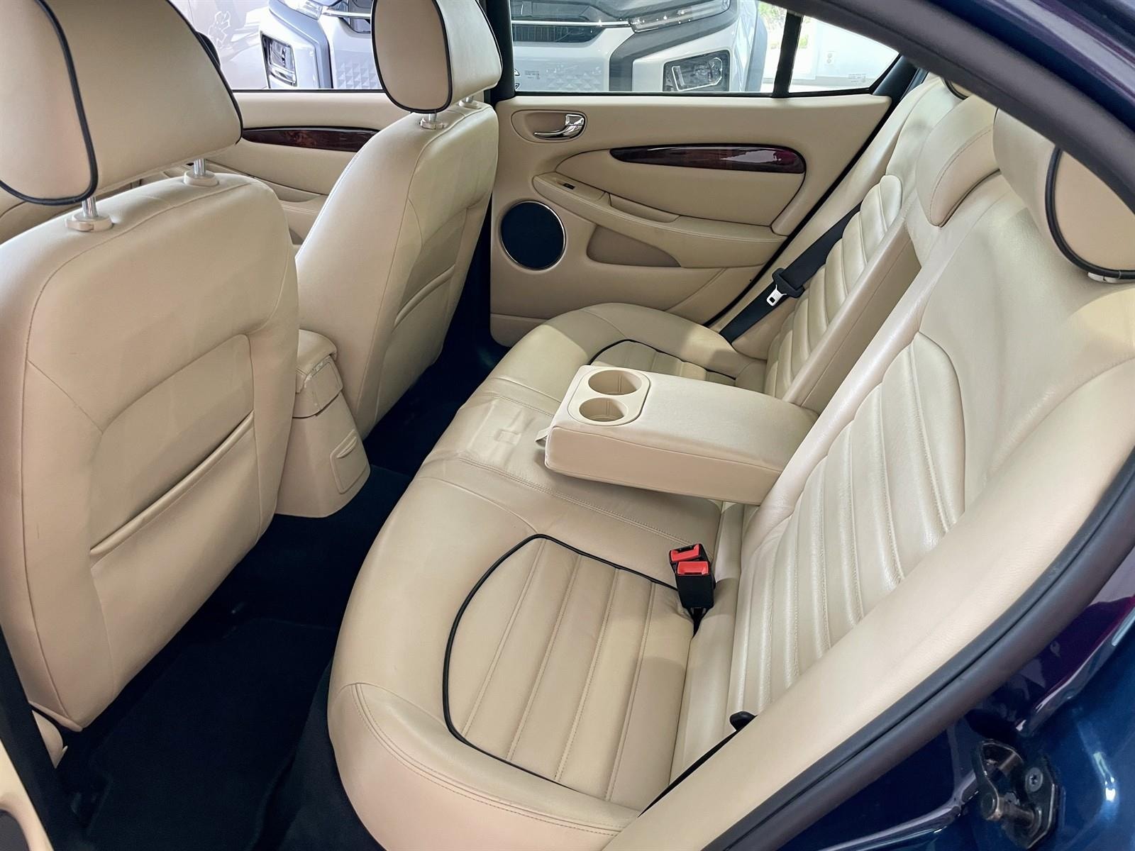 Jaguar X-Type 2.2 DPF Automatic, 145hp, 2009