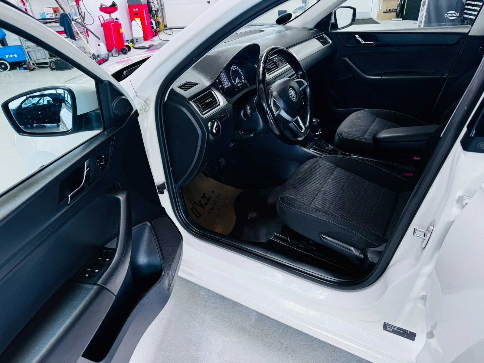 Škoda Rapid Spaceback 1.4 TSI DSG Sequential, 7-trins, 122ps, 2015
