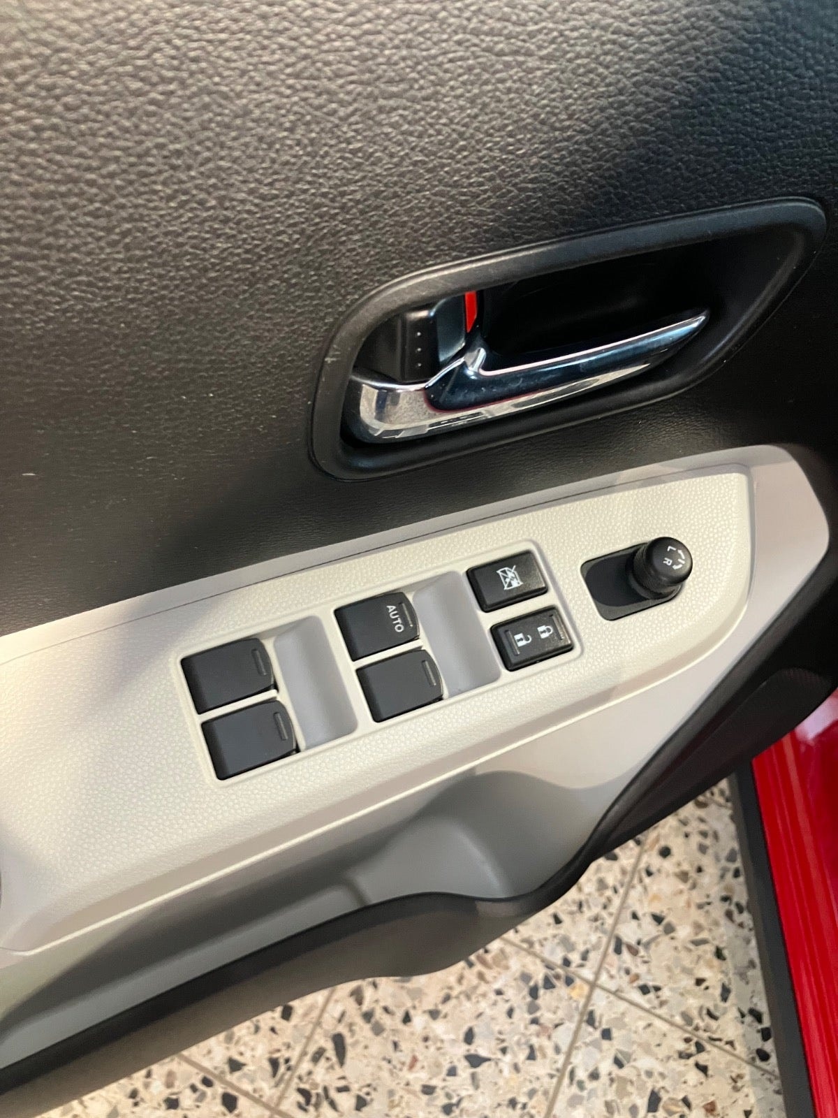 Suzuki Ignis Hybrid Manual, 90hp, 2020