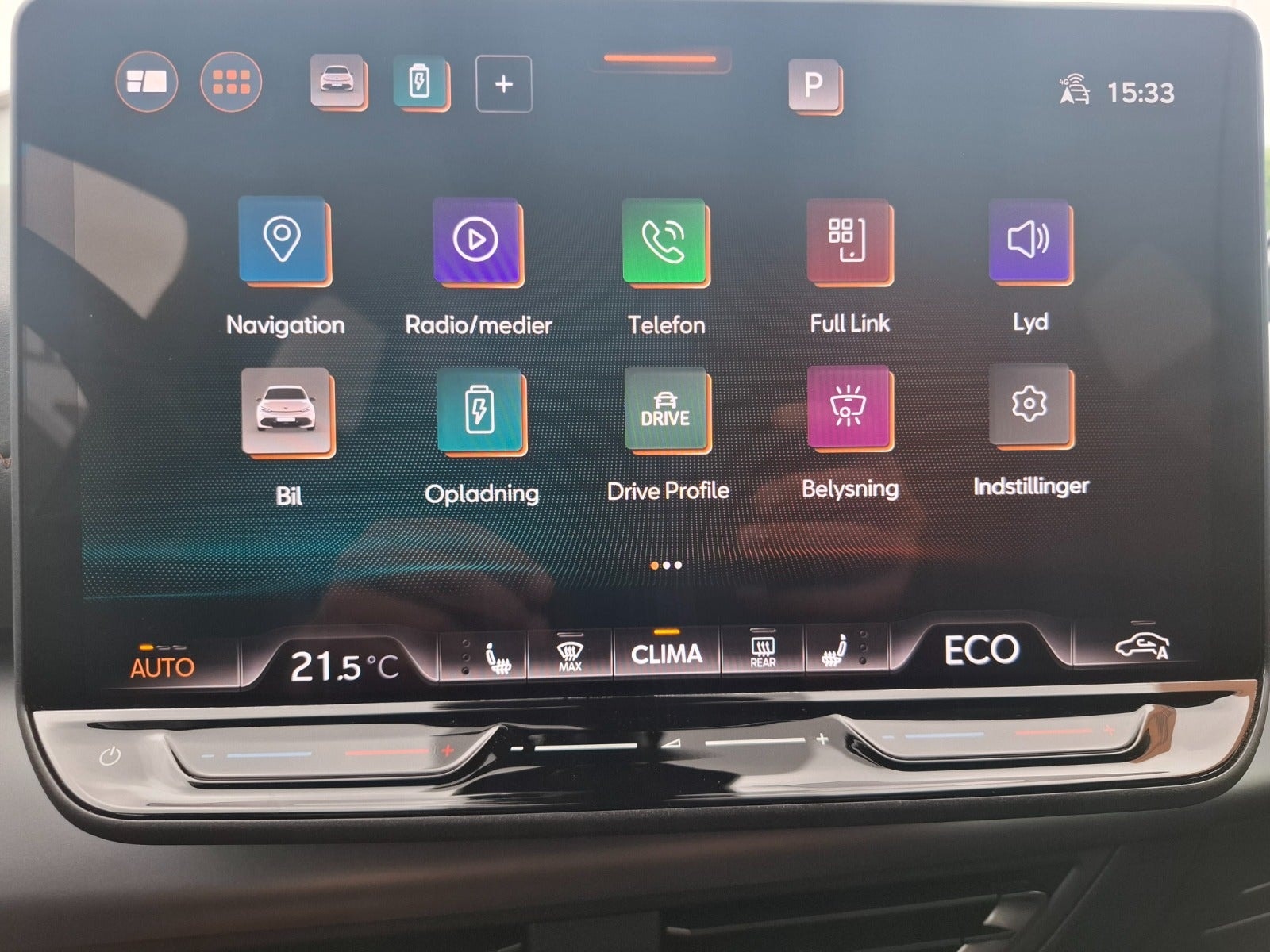 CUPRA Born e-boost 77, 231ps, 2025