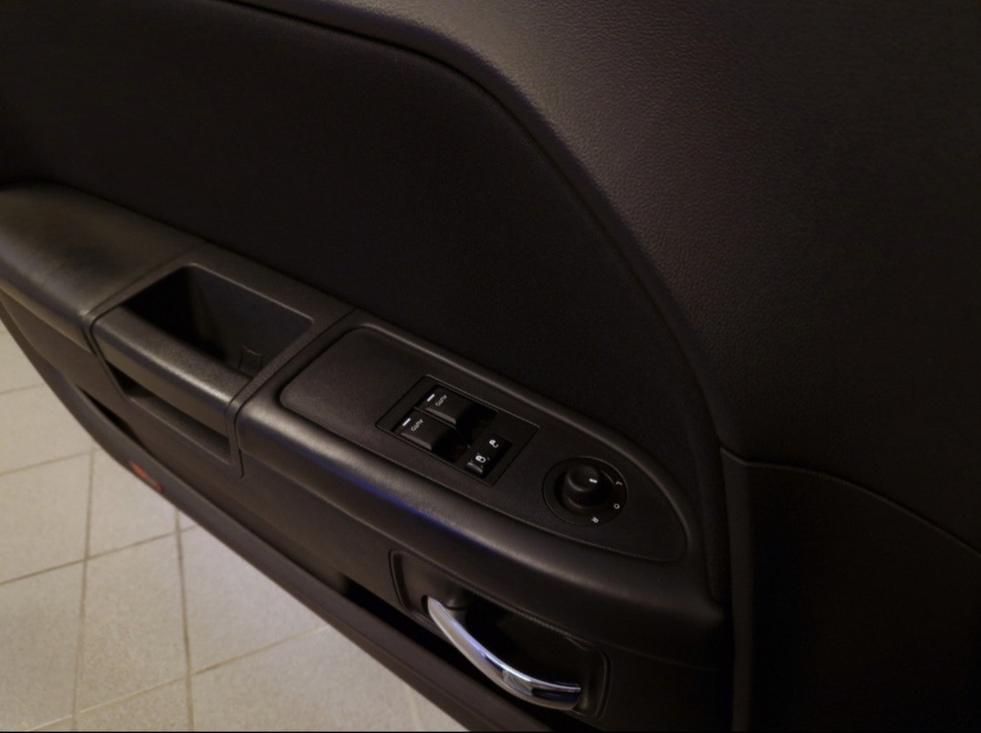 Dodge Challenger 3.5 V6 Automatic, 258hp, 2010