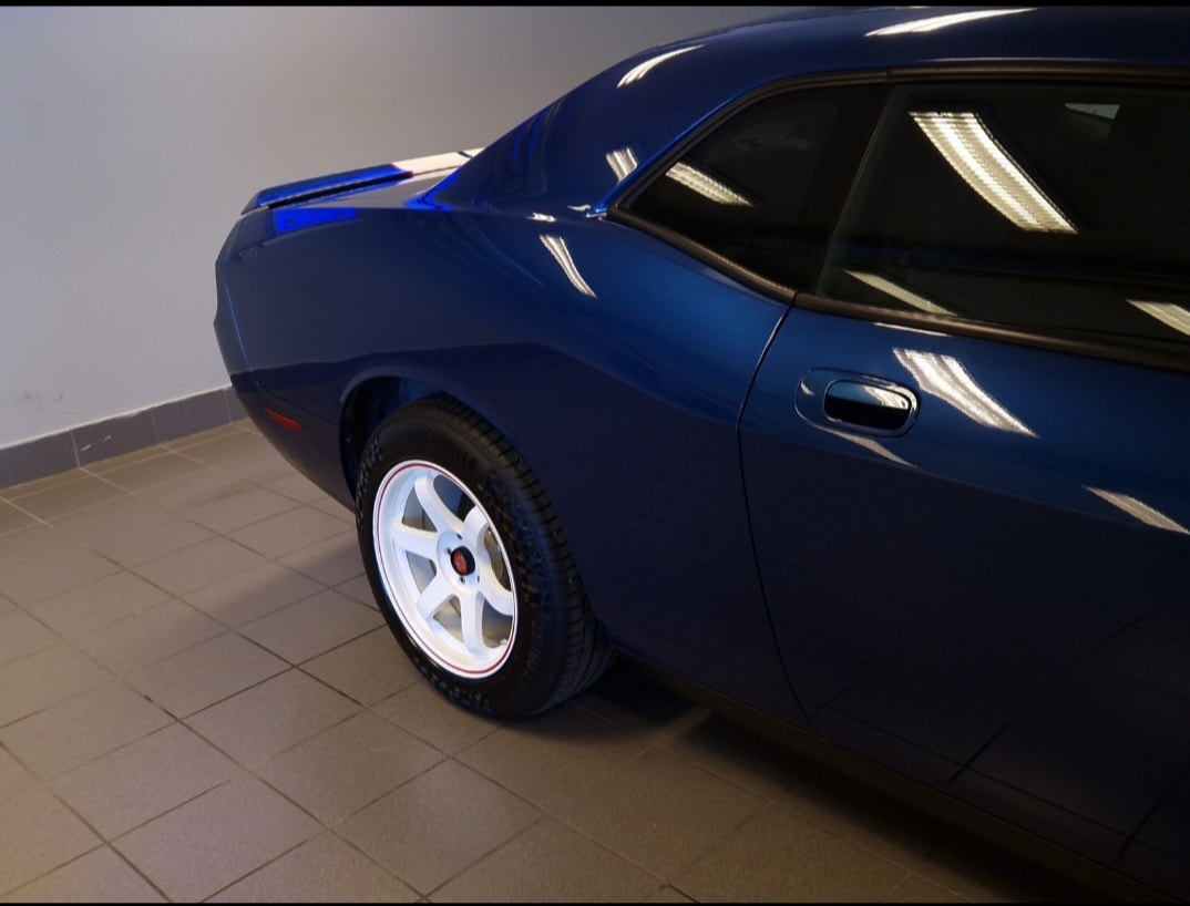 Dodge Challenger 3.5 V6 Automatic, 258hp, 2010