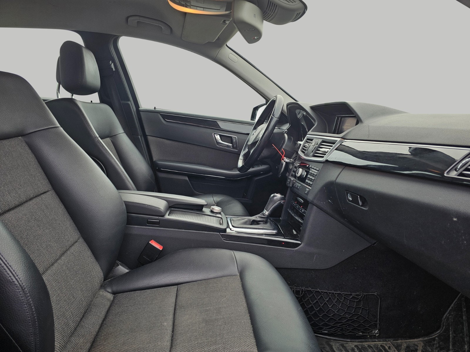 Mercedes-Benz E 200 CDI BlueEFFICIENCY 7G-Tronic Plus, 136ps, 2011