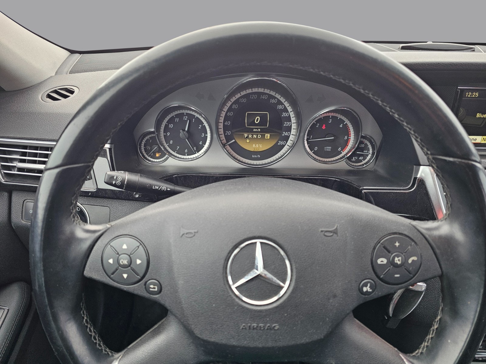 Mercedes-Benz E 200 CDI BlueEFFICIENCY 7G-Tronic Plus, 136ps, 2011