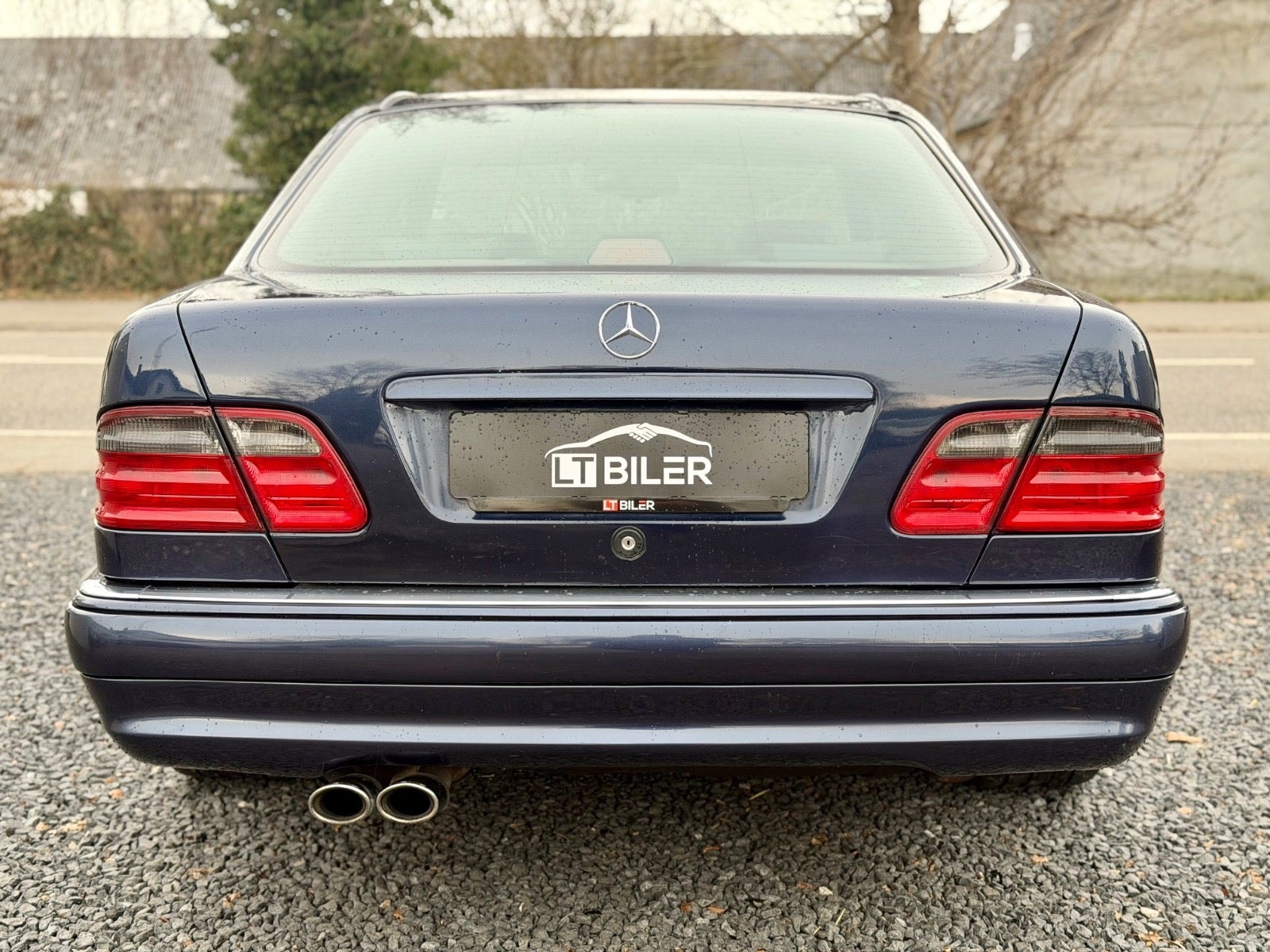 Mercedes-Benz E 420 Automatic, 5-trins, 279ps, 1996