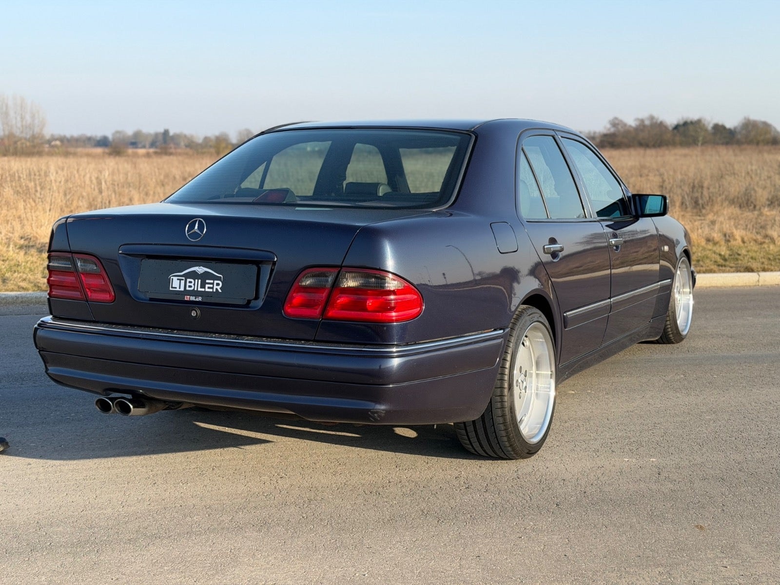 Mercedes-Benz E 420 Automatic, 5-trins, 279ps, 1996