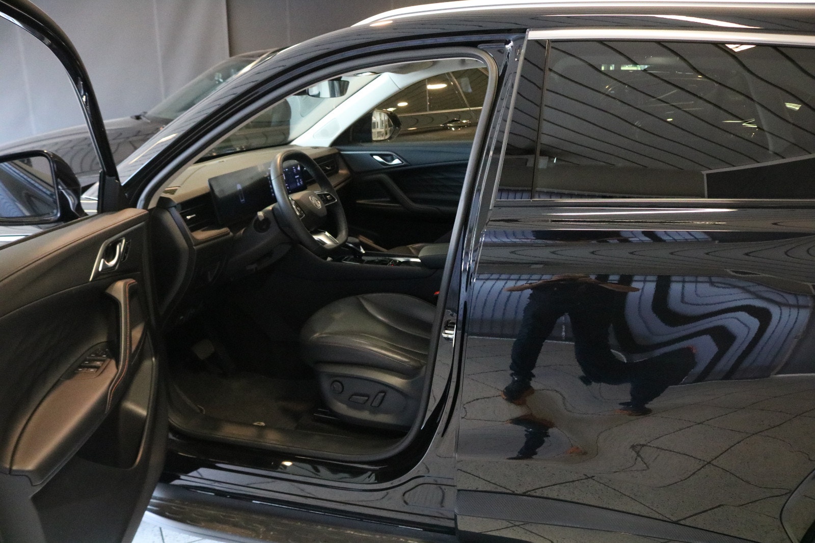 MG HS PHEV Automatic, 2-trins, 307ps, 2024