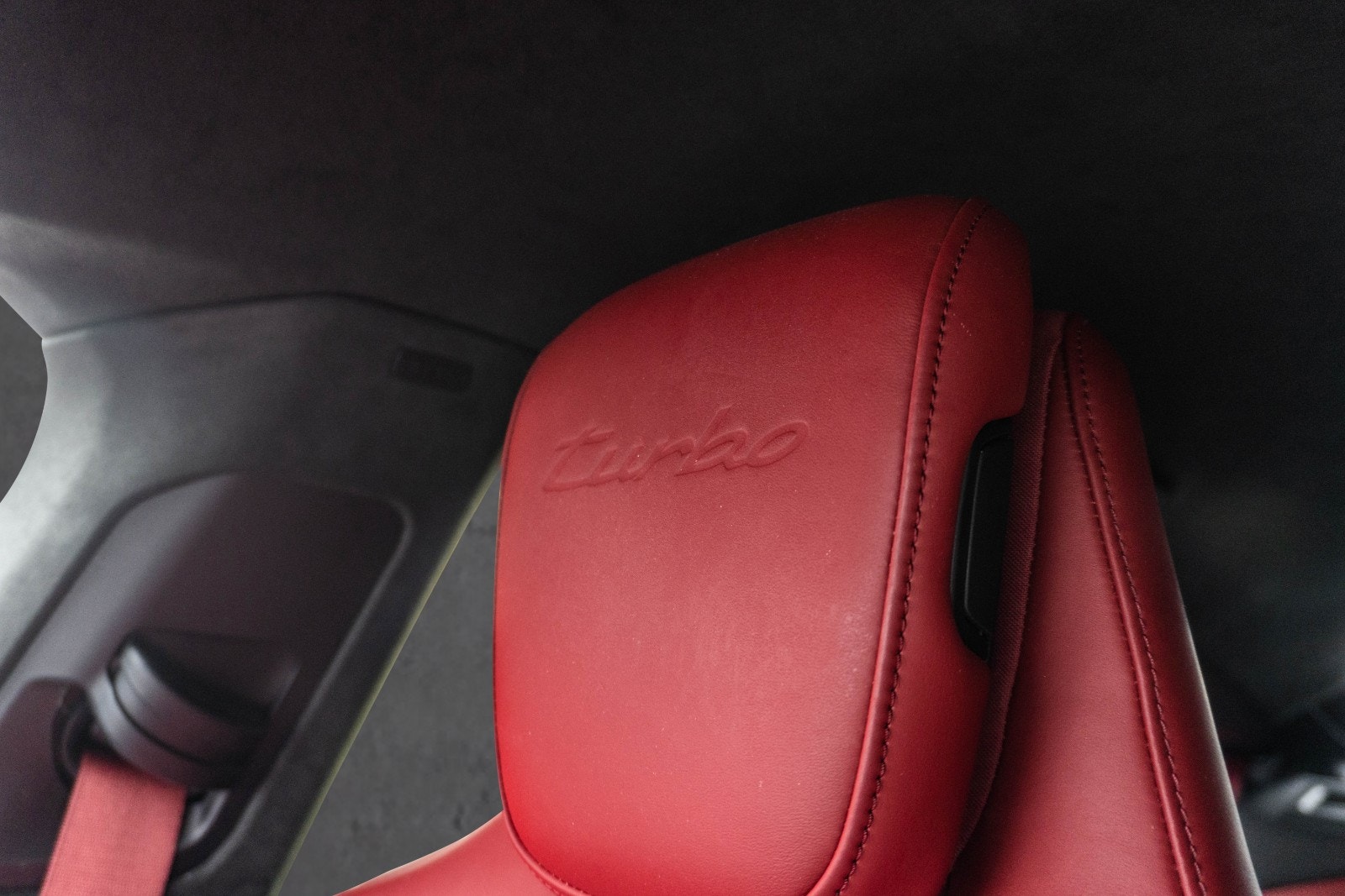 Porsche Taycan Turbo Direct Drive/automatisk, 2-trinn, 625hk, 2020