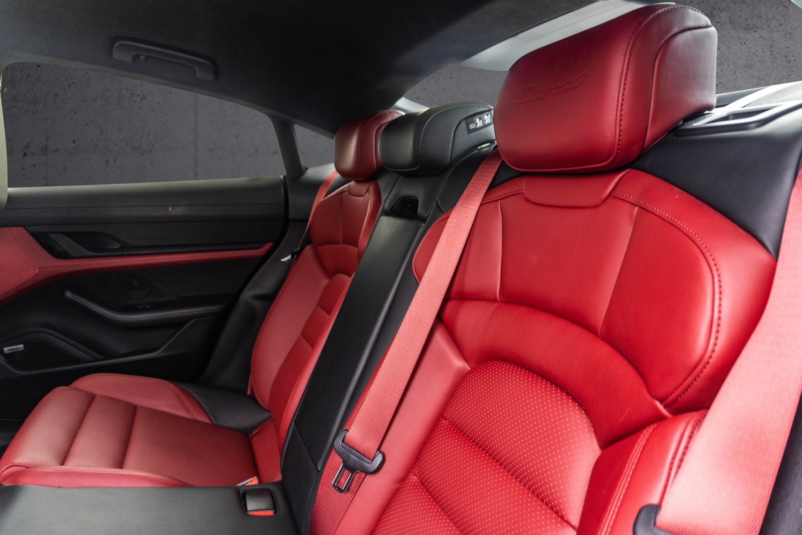 Porsche Taycan Turbo Direct Drive/automatisk, 2-trinn, 625hk, 2020
