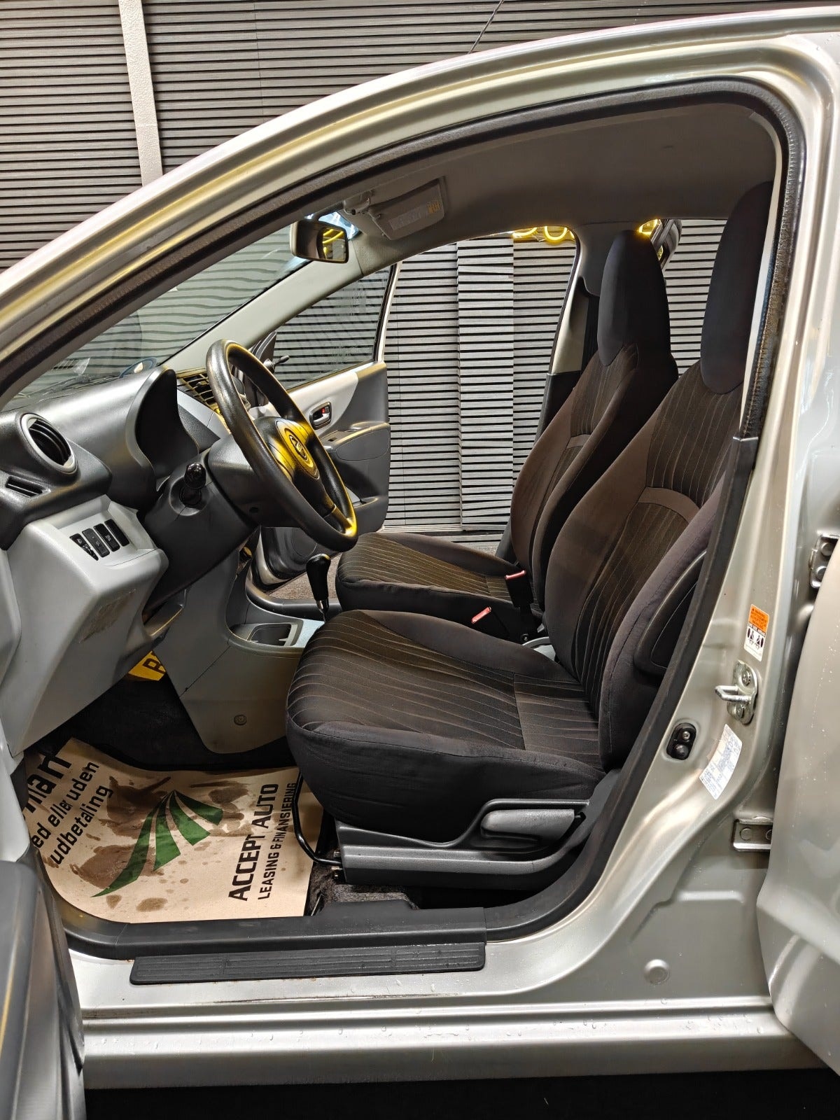 Nissan Pixo 1.0 Automatic, 68hp, 2009