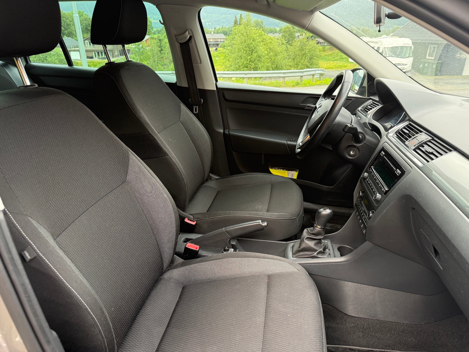 Škoda Rapid Spaceback 1.2 TSI  Manual, 6-trins, 86ps, 2014