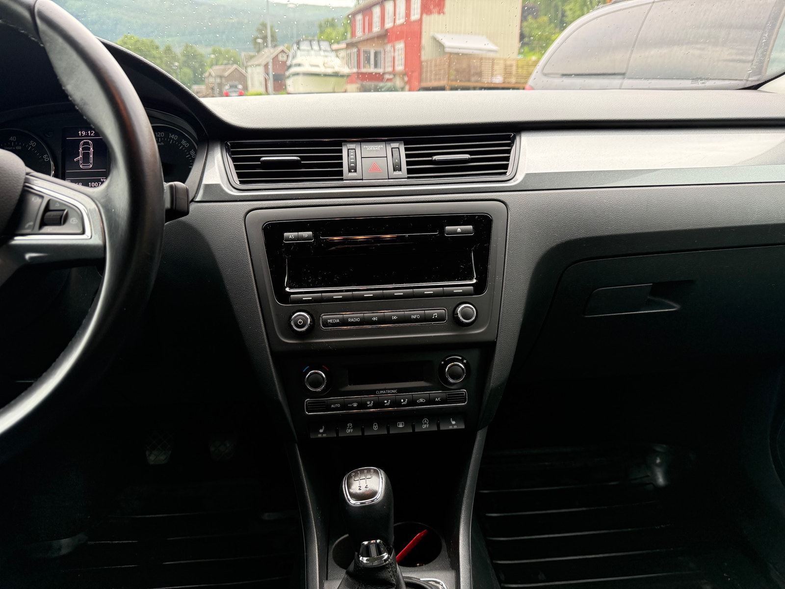 Škoda Rapid Spaceback 1.2 TSI  Manual, 6-trins, 86ps, 2014