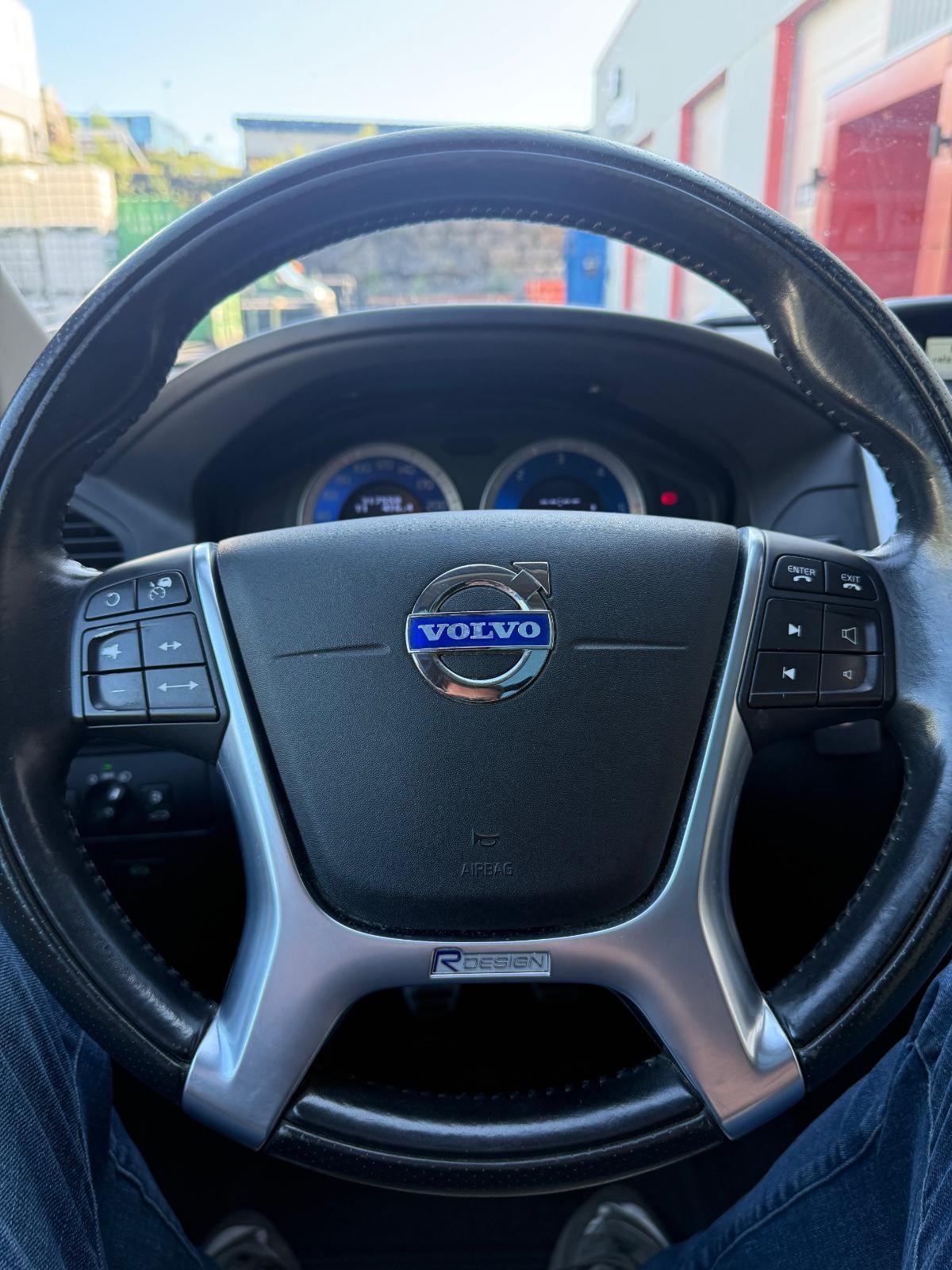 Volvo XC60 D3 AWD Manual, 163hp, 2011