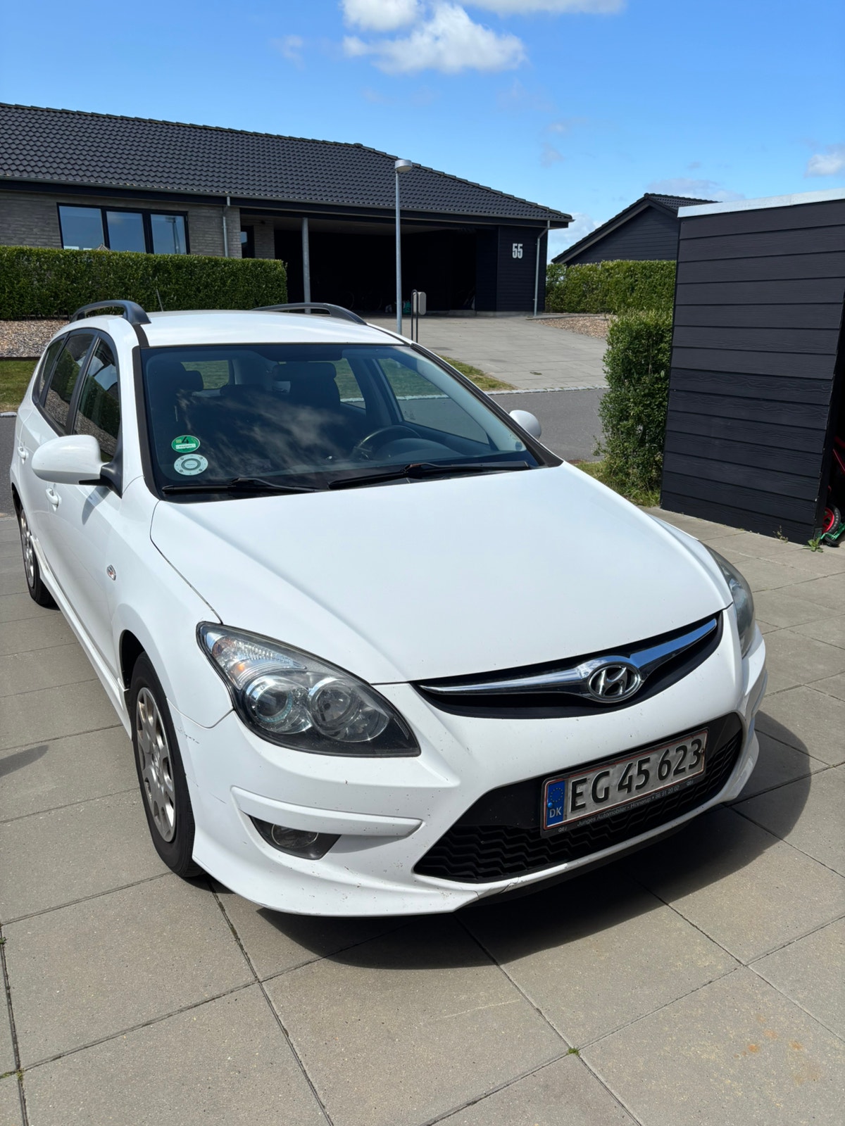 Hyundai i30cw 1.6 CRDi Manual, 6-trins, 90ps, 2012