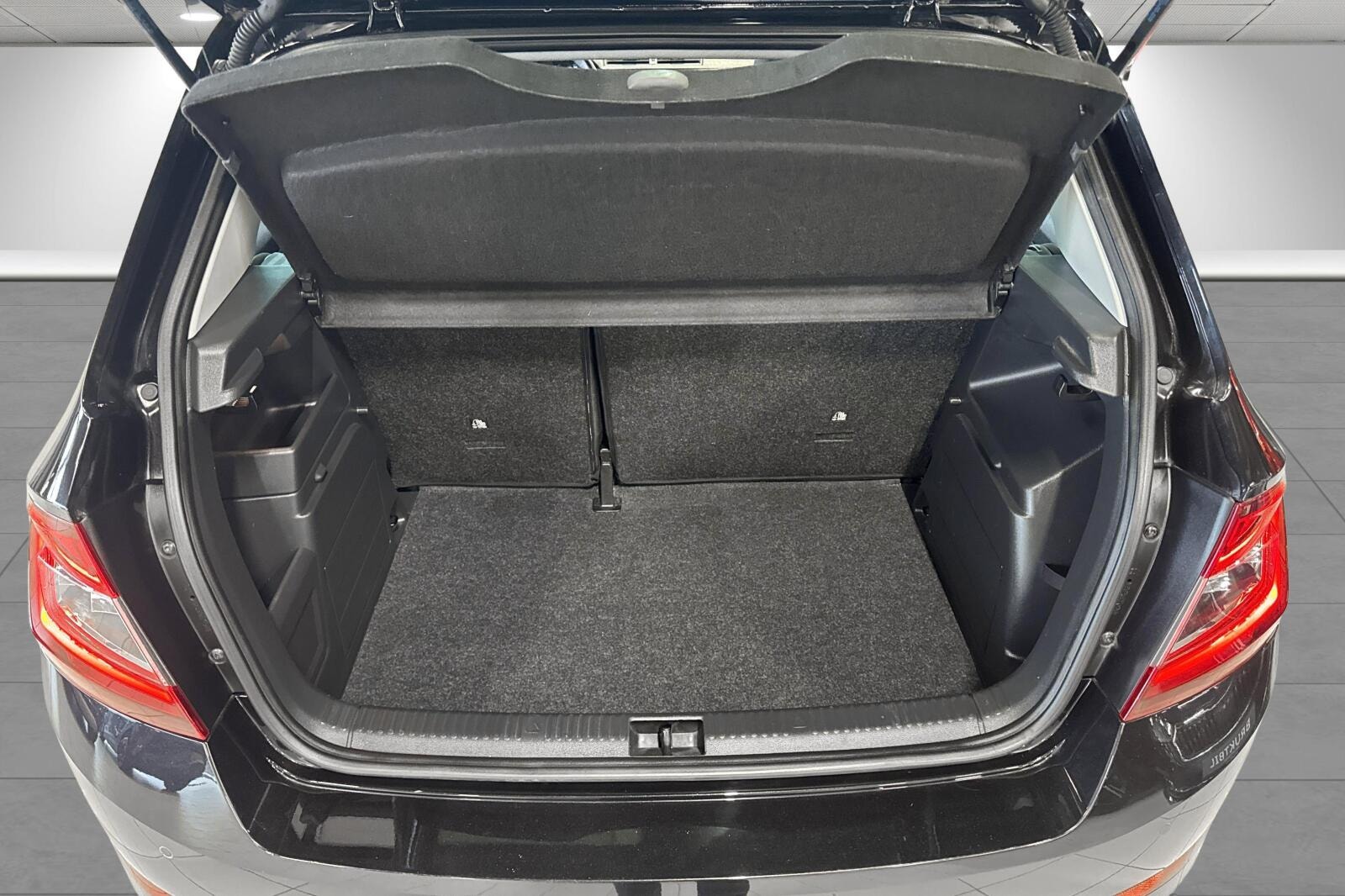 Škoda Fabia 1.0 TSI DSG Sequential, 7-trins, 95ps, 2021