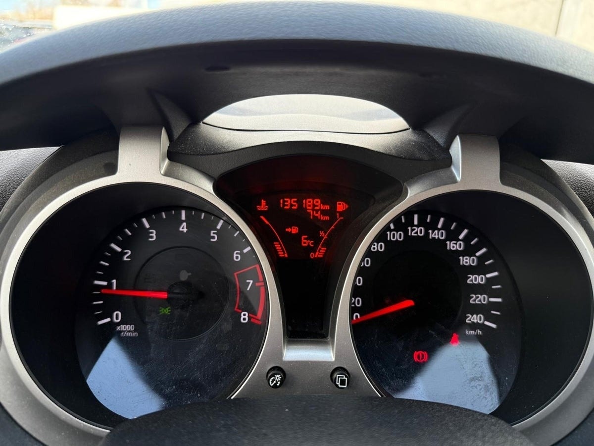 Nissan Juke 1.6 Manuell, 5-trinn, 117hk, 2011
