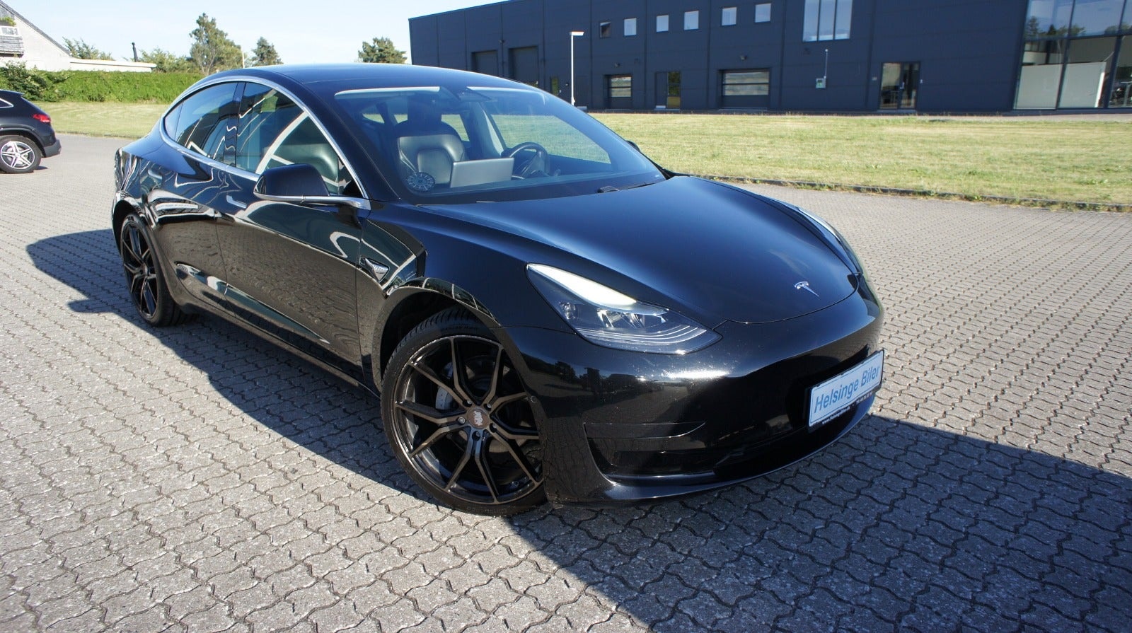 Tesla Model 3 Standard Range Plus, 325hk, 2020