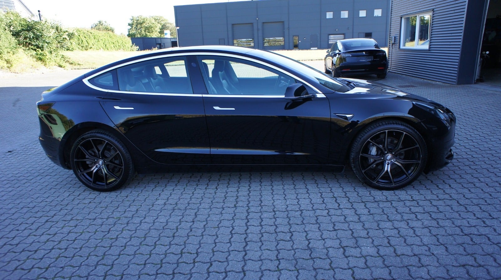 Tesla Model 3 Standard Range Plus, 325hk, 2020