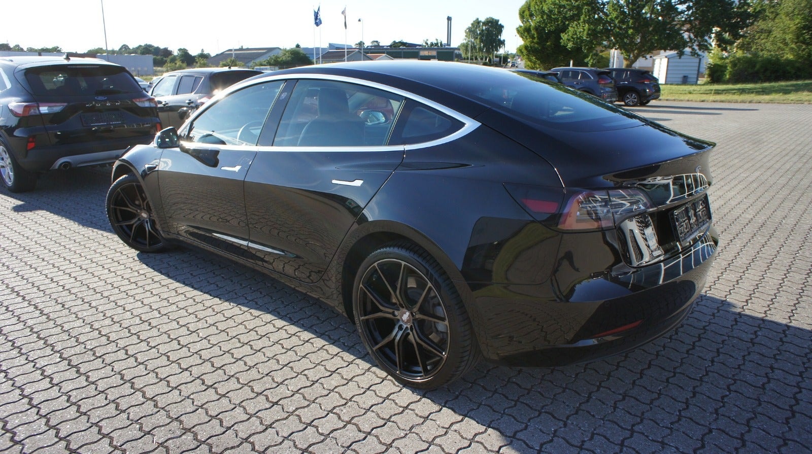 Tesla Model 3 Standard Range Plus, 325hk, 2020