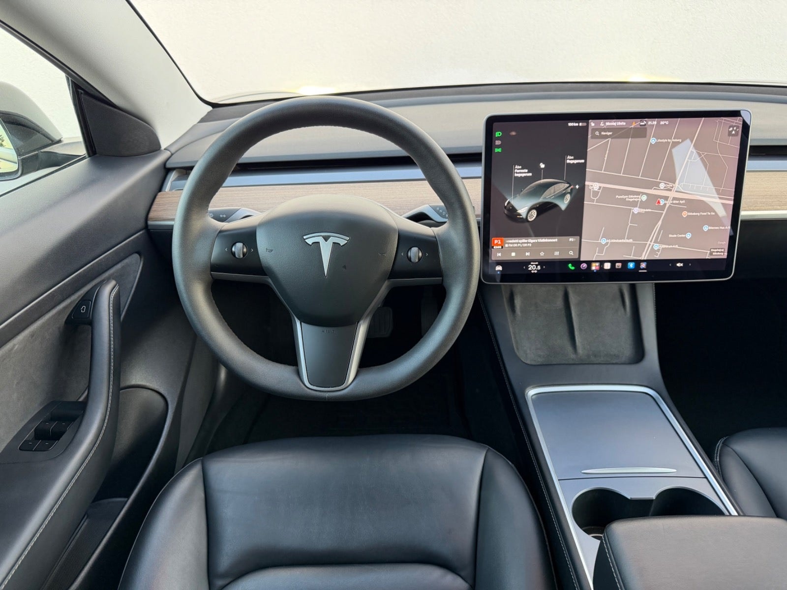 Tesla Model 3 Standard Range Plus, 325ps, 2021
