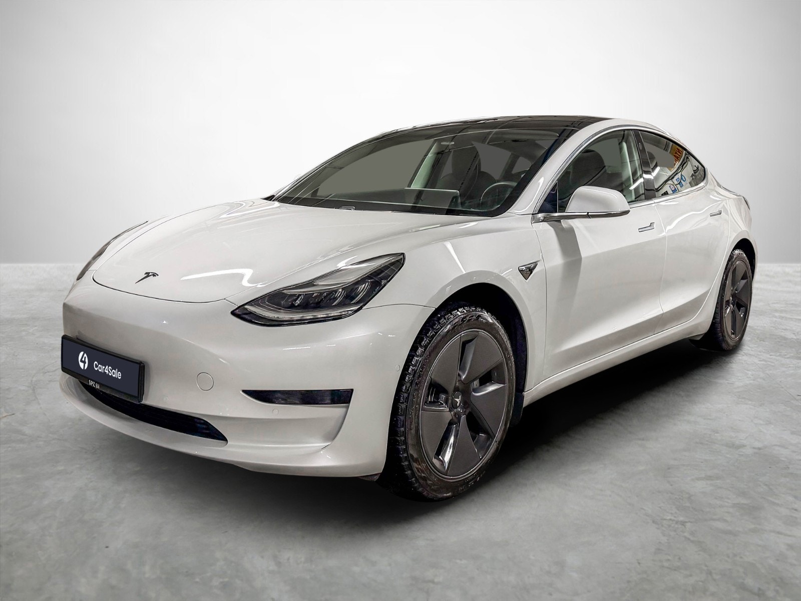 Tesla Model 3 Standard Range Plus, 325hk, 2020