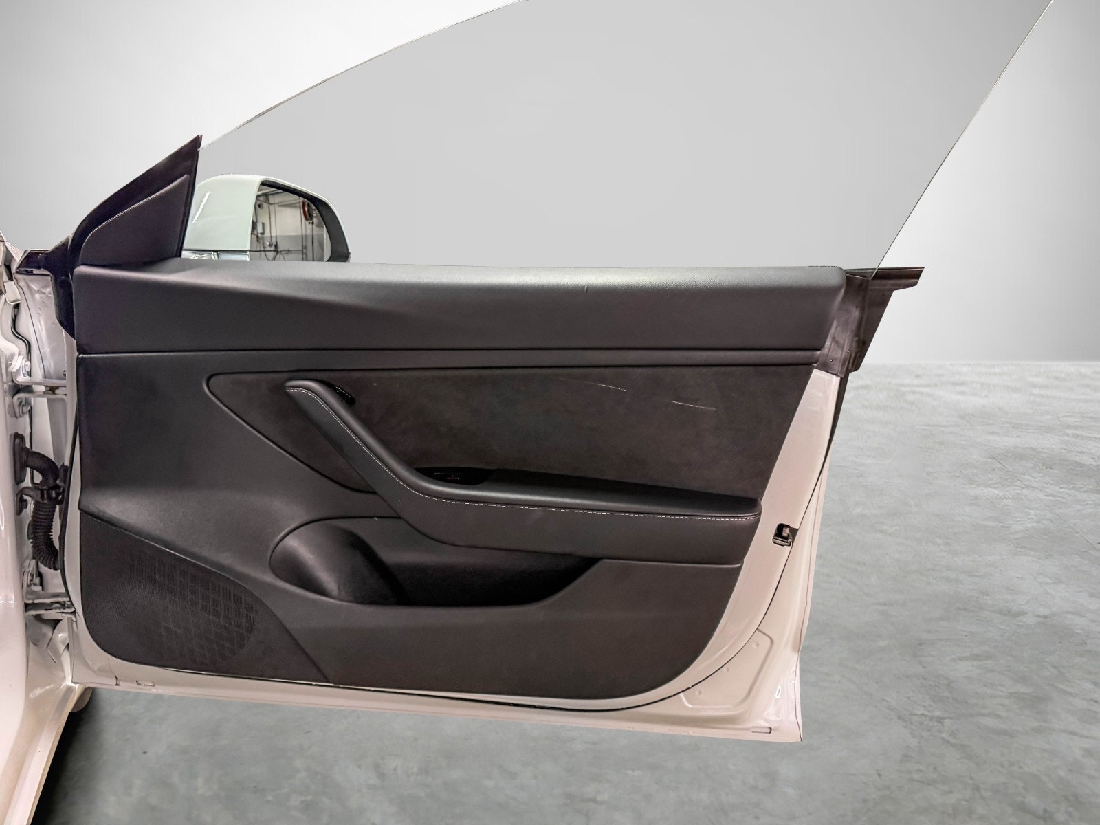 Tesla Model 3 Standard Range Plus, 325hk, 2020