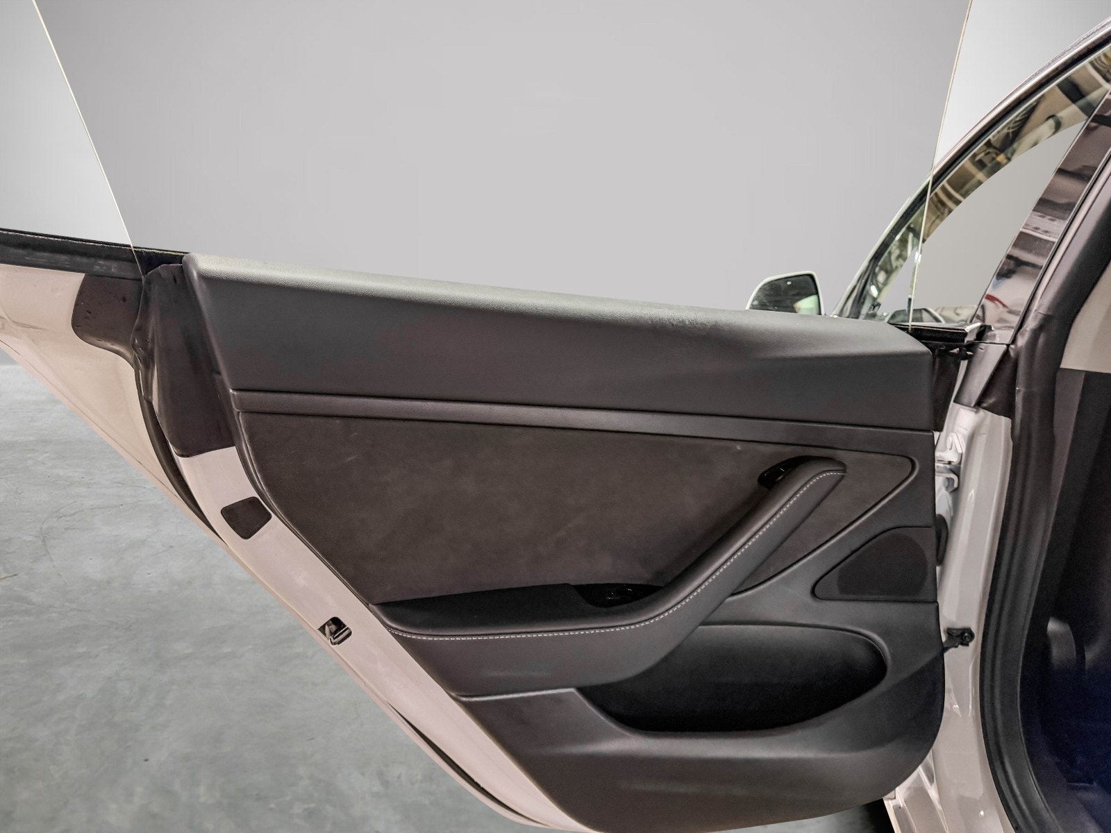 Tesla Model 3 Standard Range Plus, 325hk, 2020