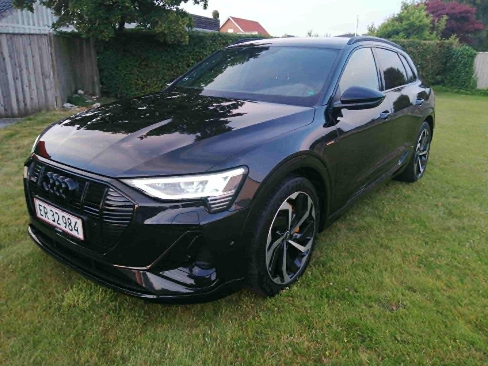 Audi e-tron 50 quattro, 313ps, 2021