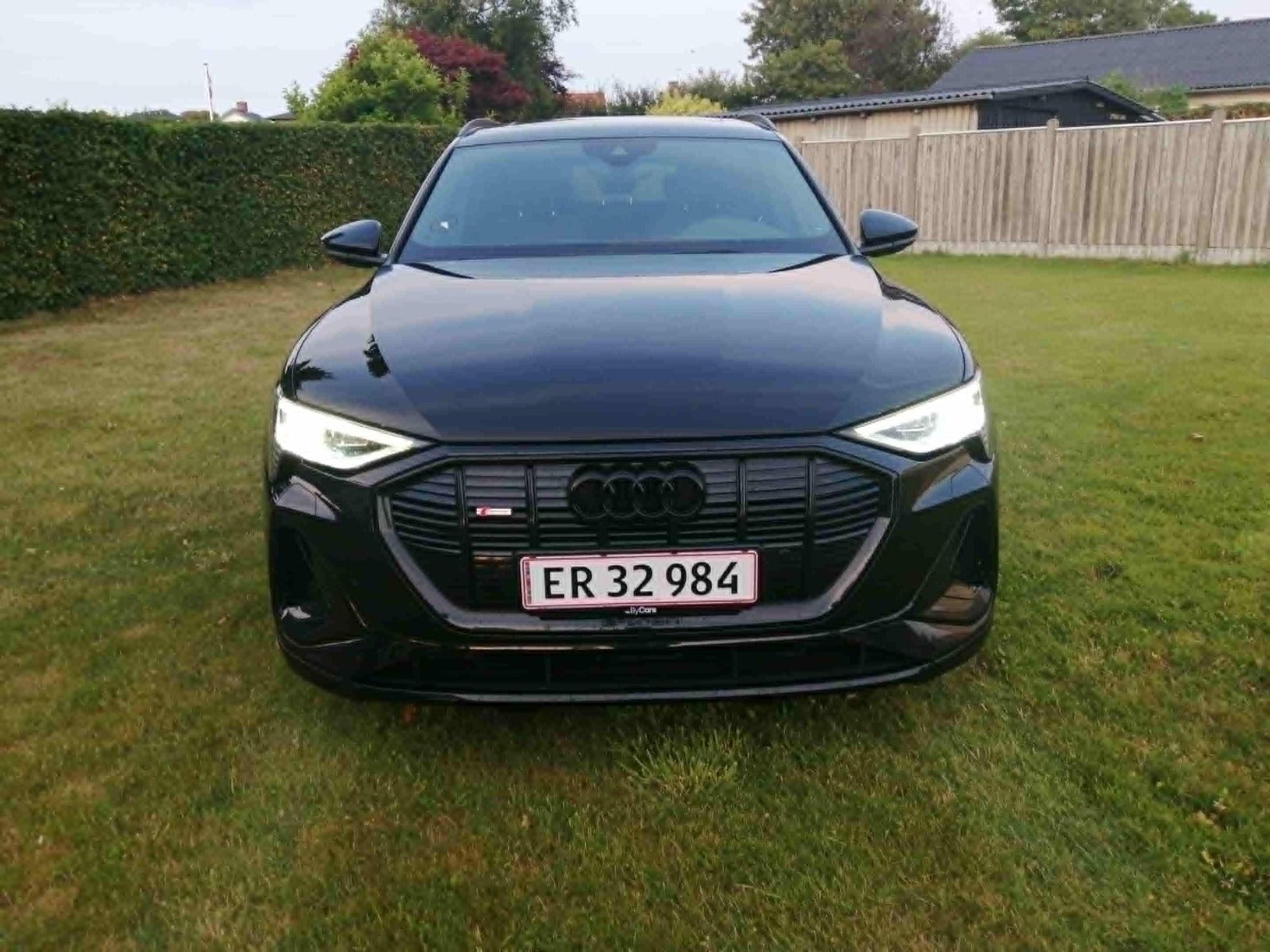 Audi e-tron 50 quattro, 313ps, 2021