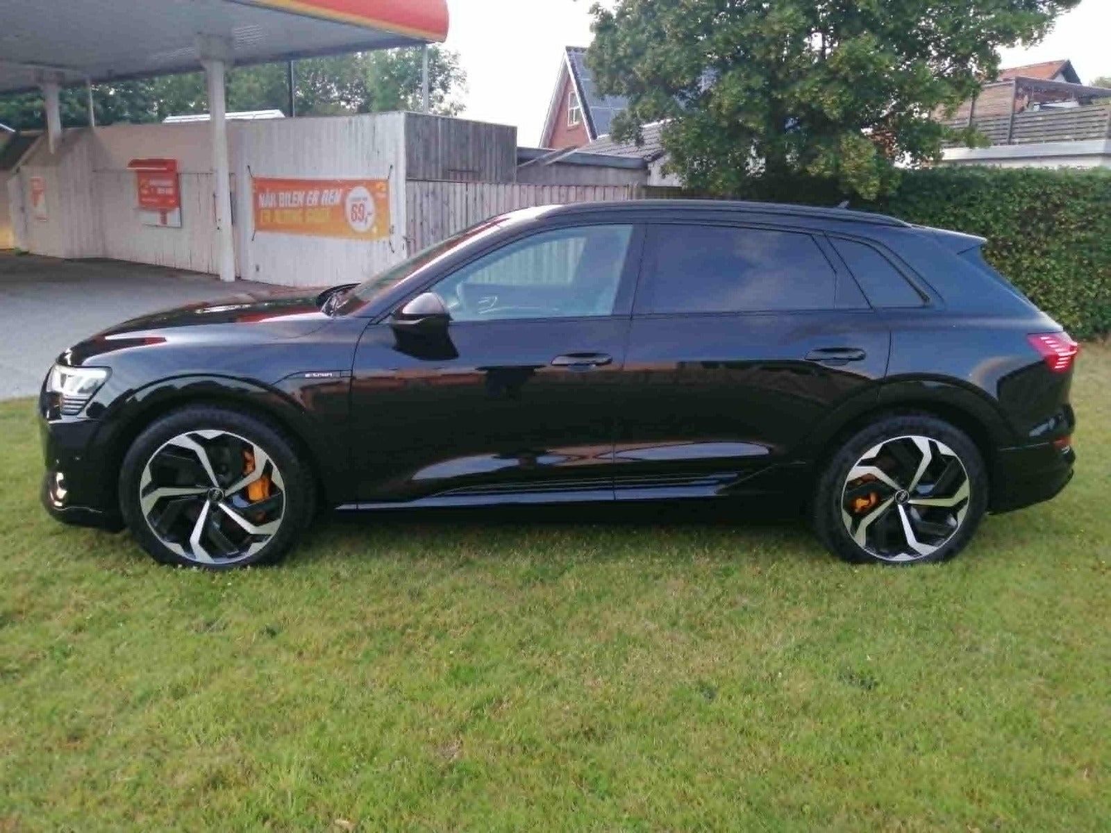 Audi e-tron 50 quattro, 313ps, 2021