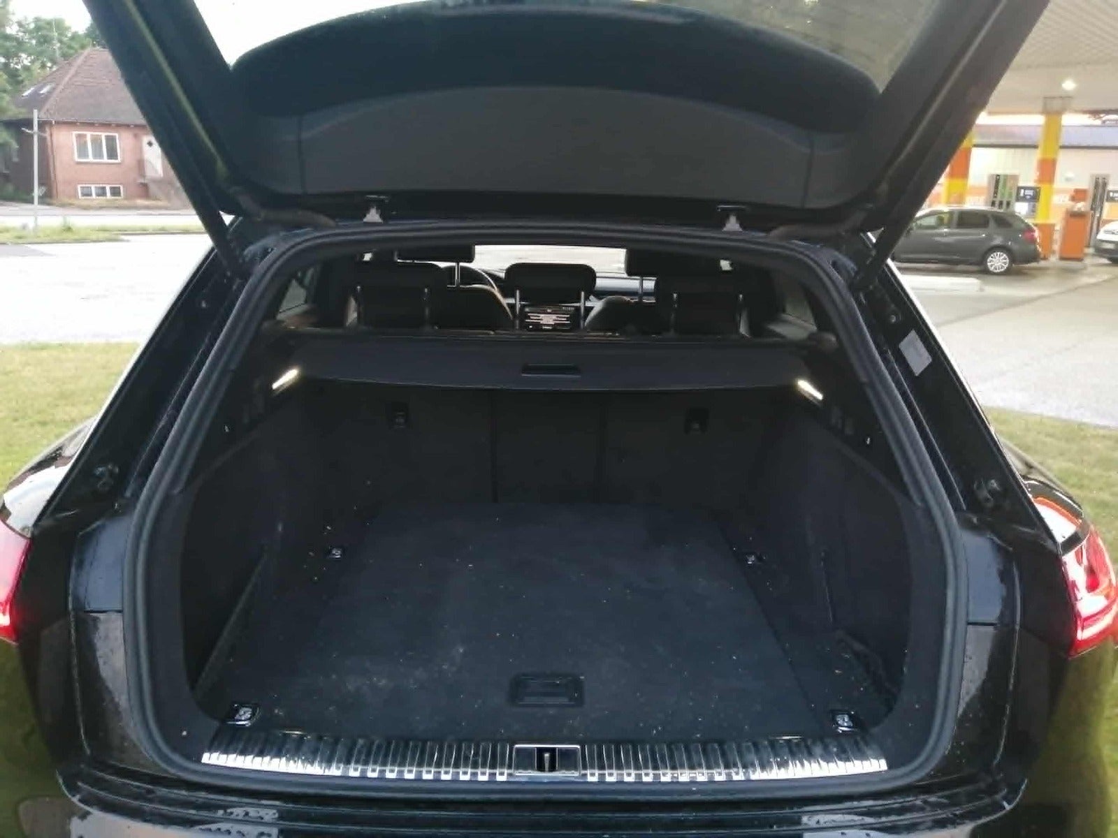 Audi e-tron 50 quattro, 313ps, 2021
