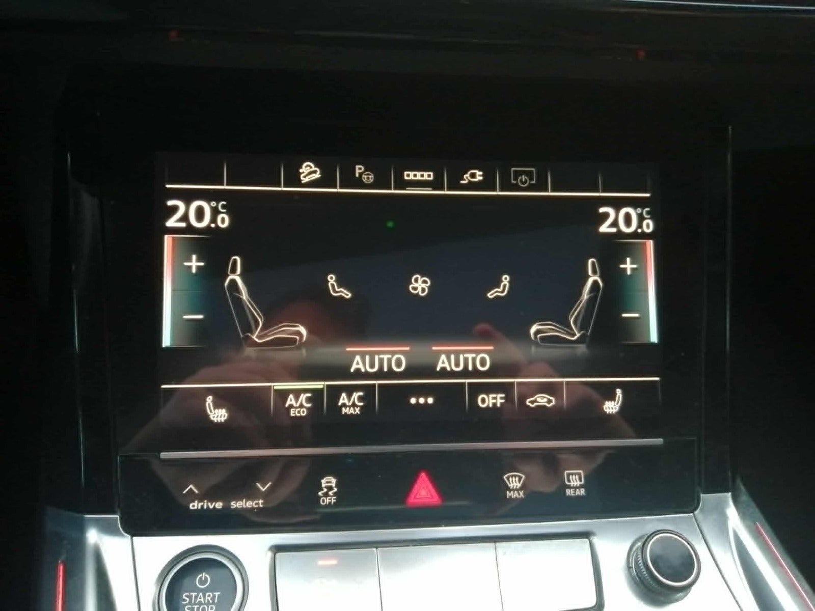 Audi e-tron 50 quattro, 313ps, 2021