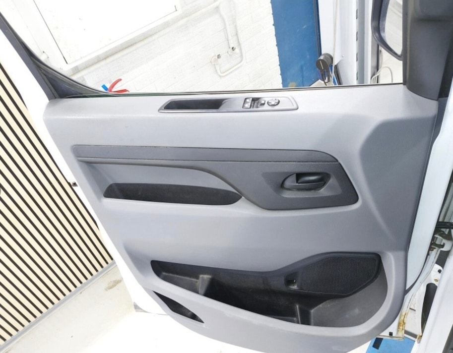 Citroën Jumpy Van 2.0 BlueHDi 120 Manual, 6-trins, 122ps, 2017