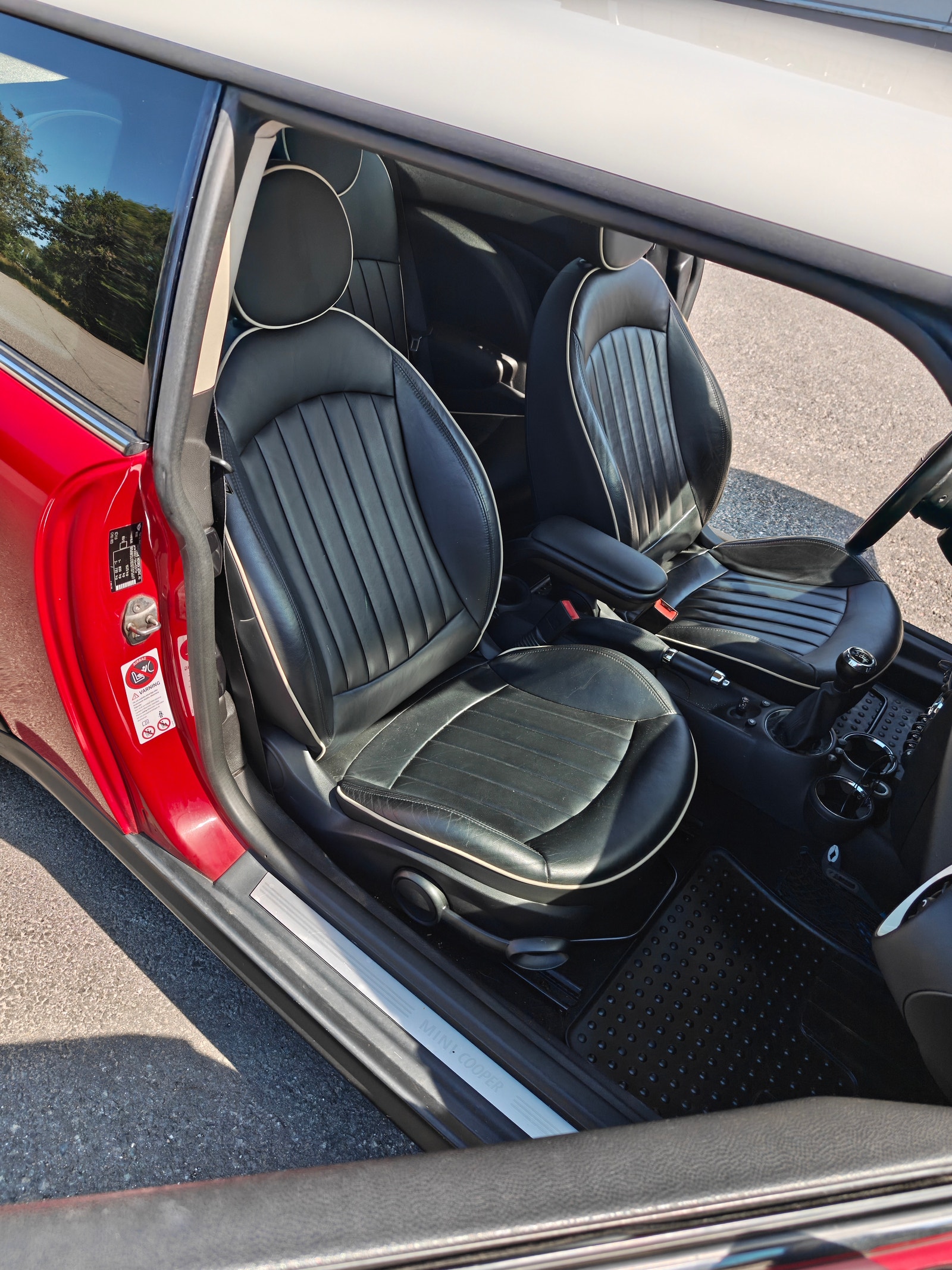 MINI Cooper Manual, 122hp, 2011