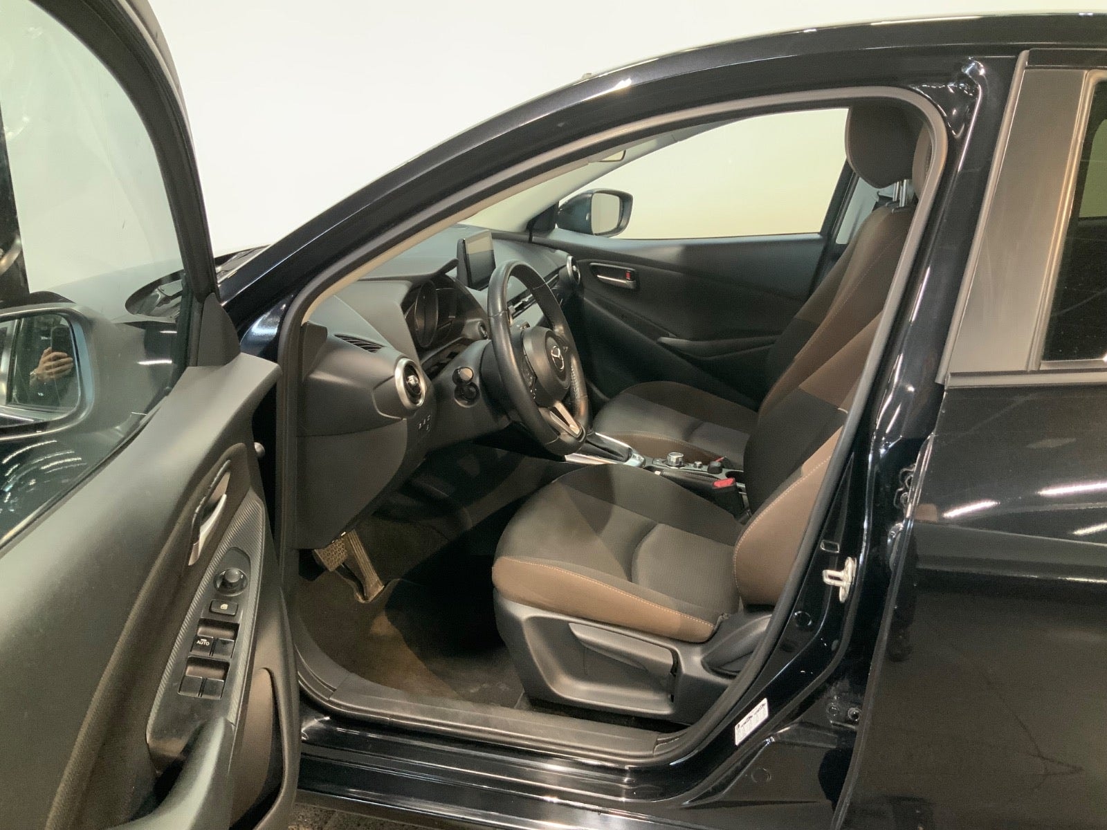 Mazda 2 1.5  SKYACTIV-G Automatic, 90hp, 2021