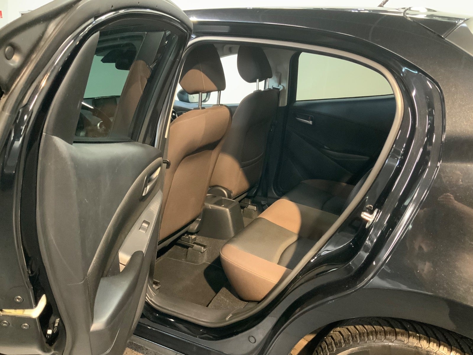 Mazda 2 1.5  SKYACTIV-G Automatic, 90hp, 2021