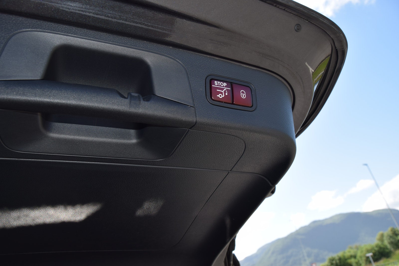 Mercedes-Benz EQC 400 4MATIC, 408ps, 2023
