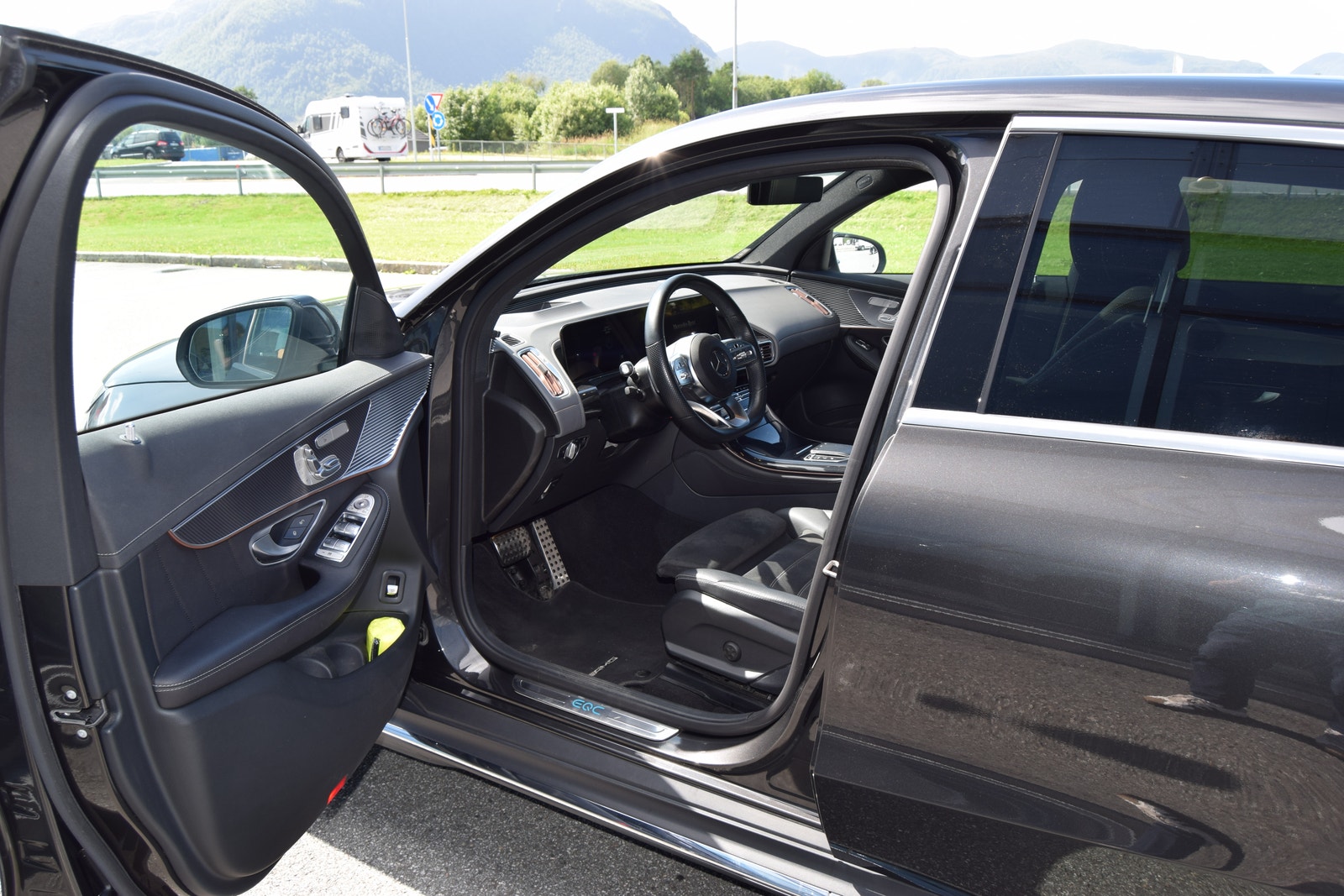 Mercedes-Benz EQC 400 4MATIC, 408ps, 2023